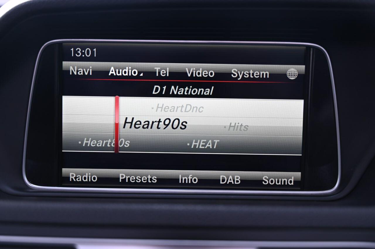 Mercedes-Benz E-Class view 22