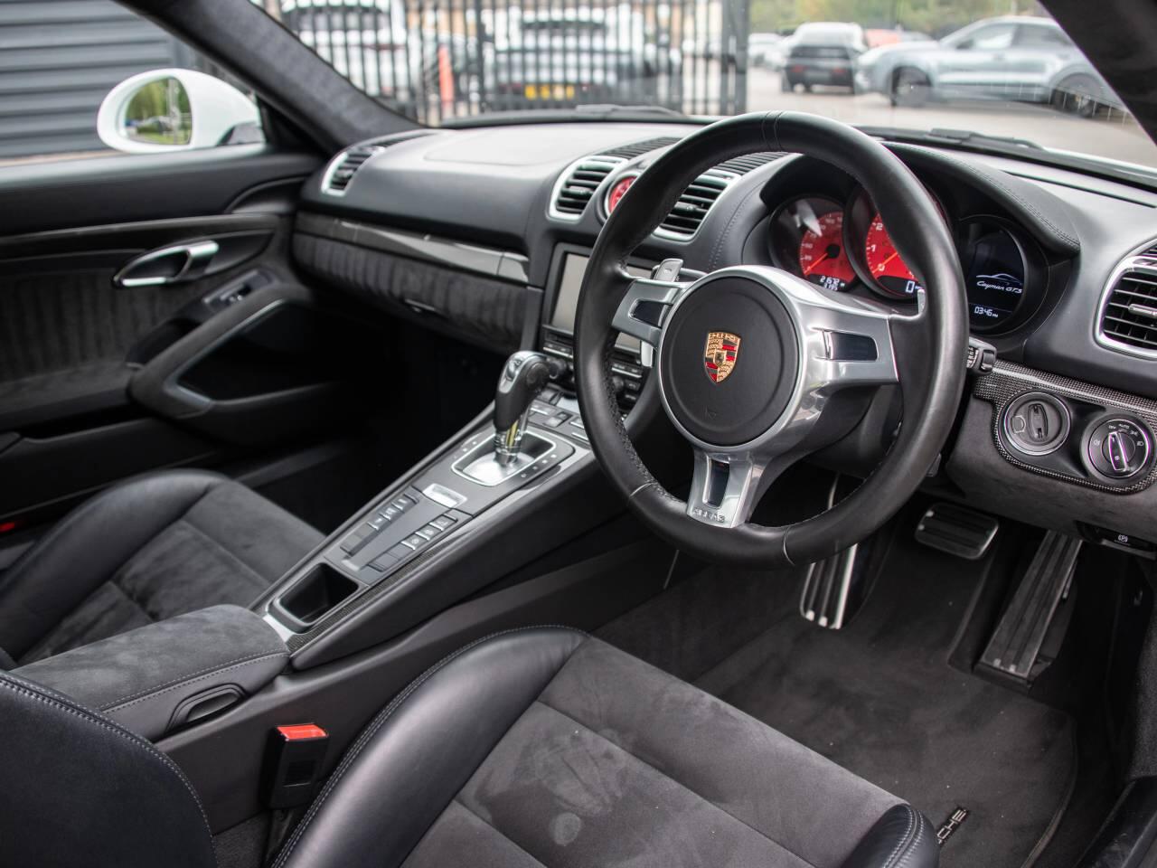 Porsche Cayman view 4