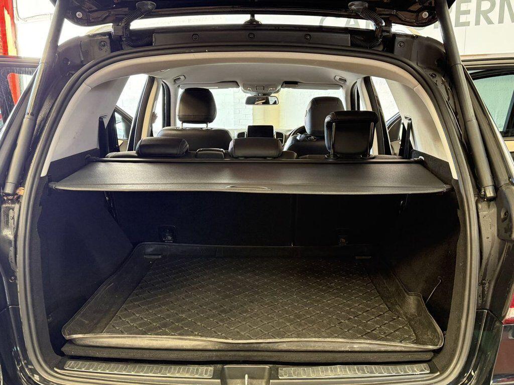 Mercedes-Benz Gle view 17