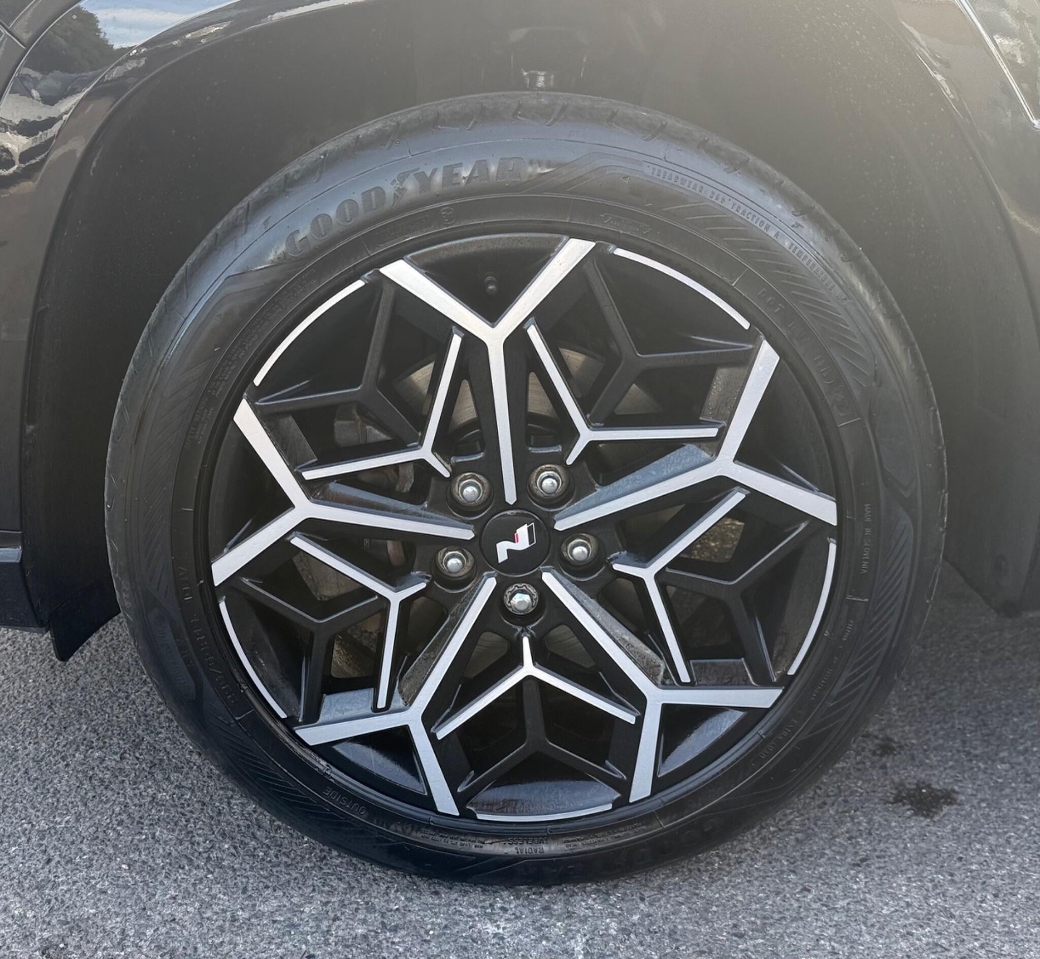 Hyundai Tucson view 21