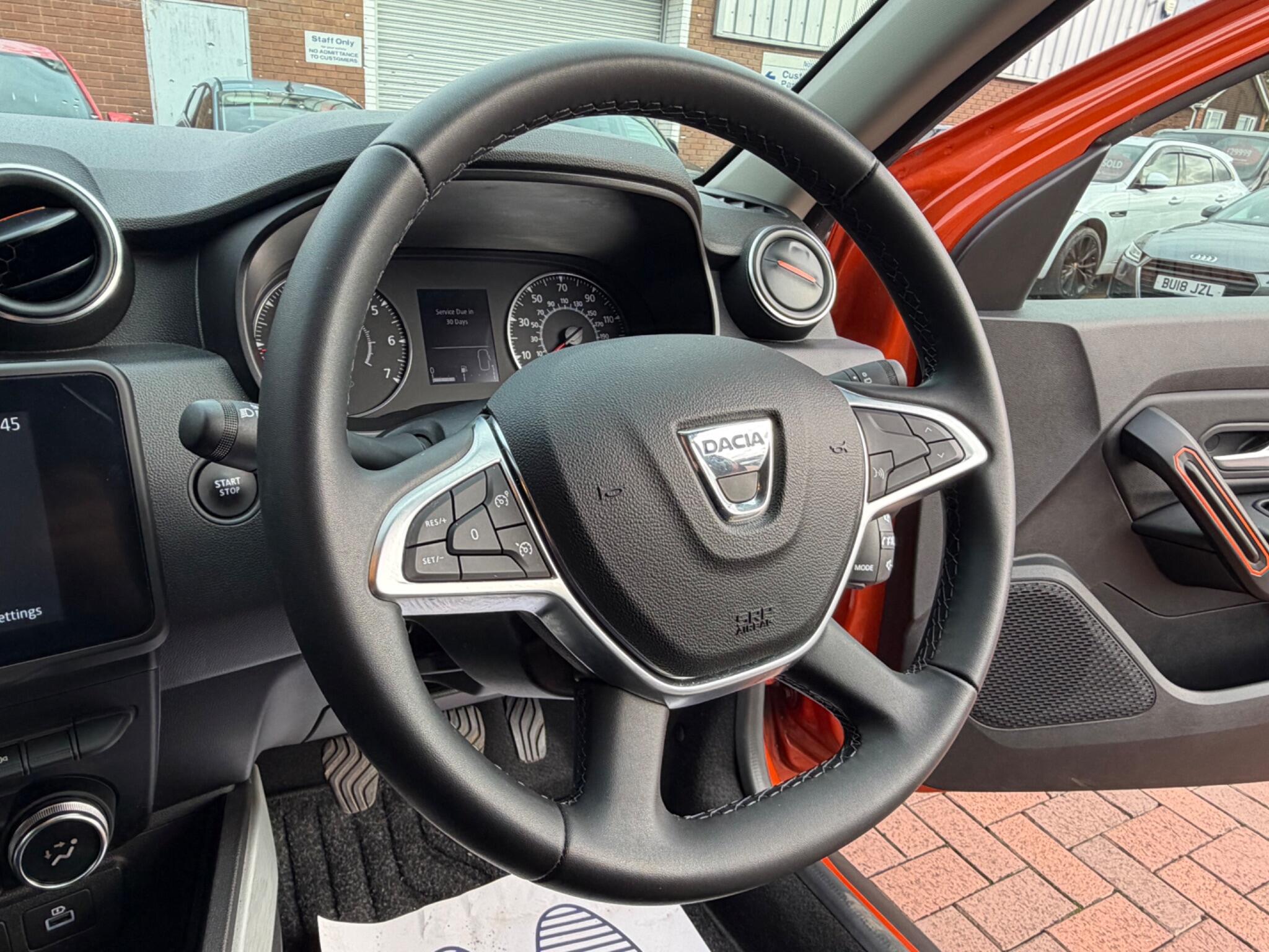 Dacia Duster view 67