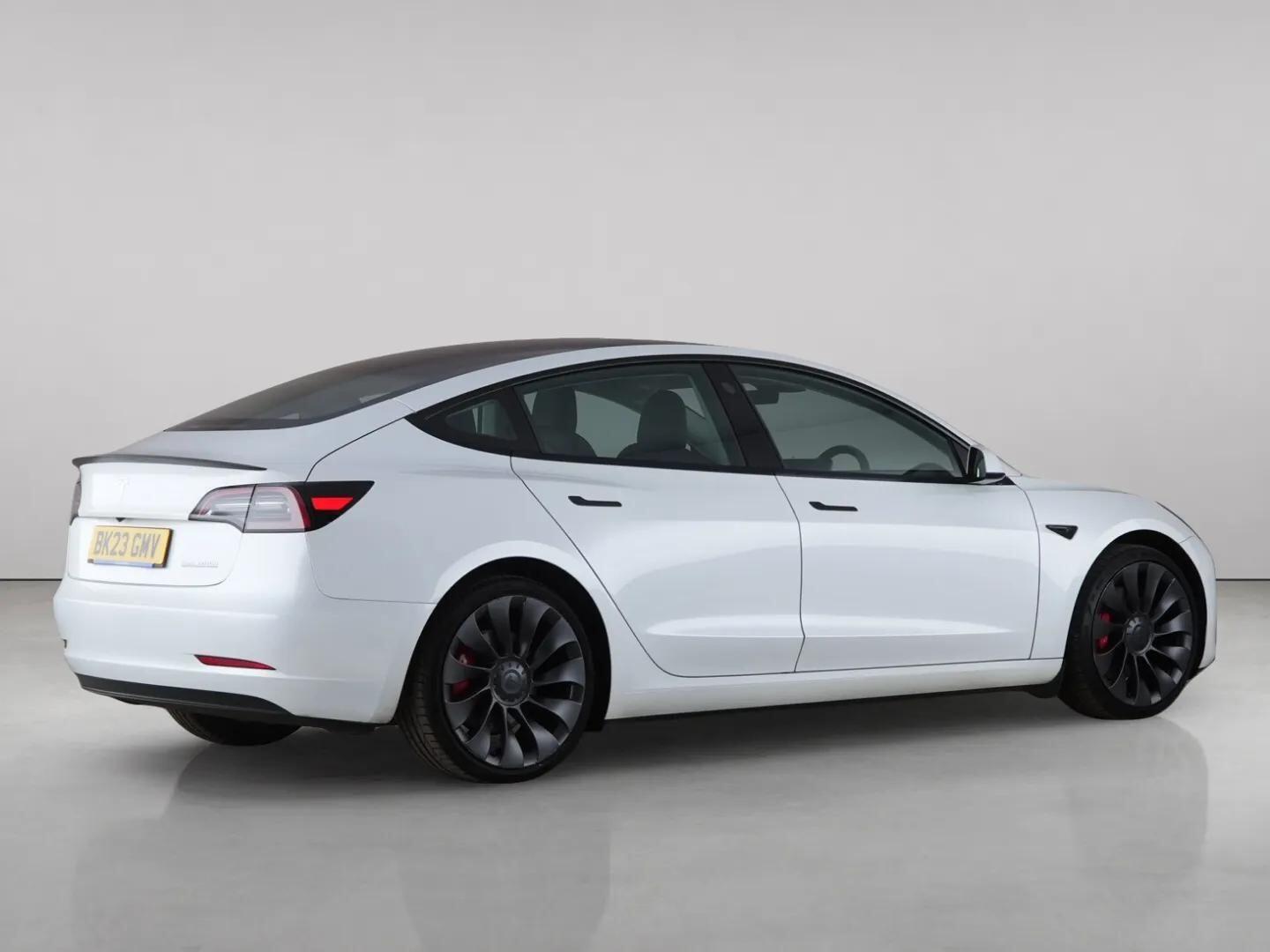 Tesla Model 3 view 6