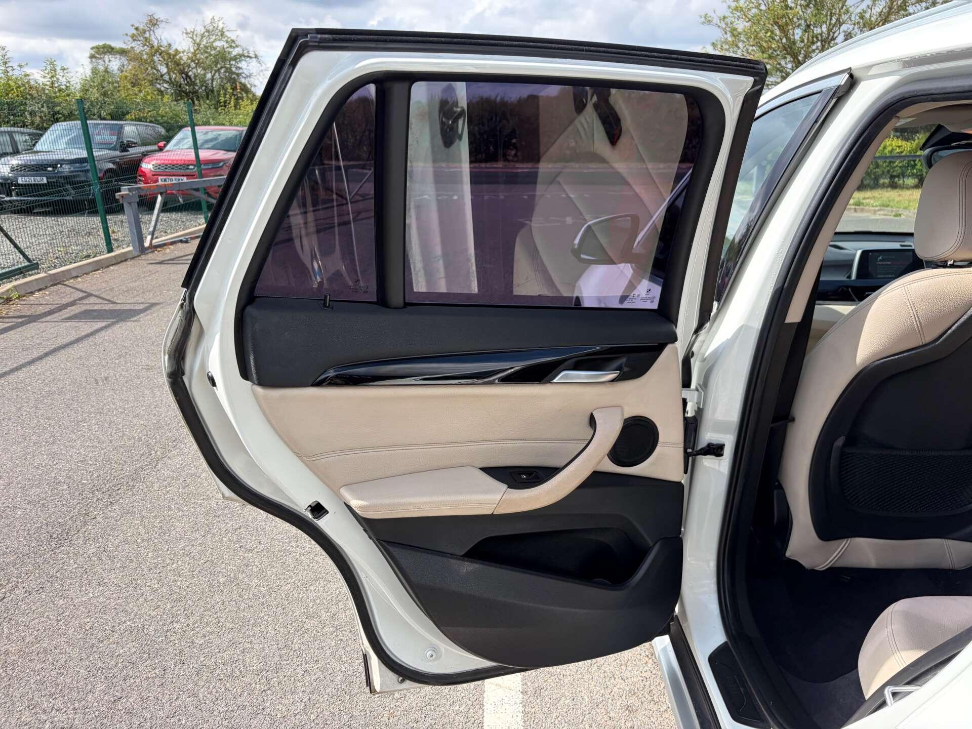 BMW X1 view 19