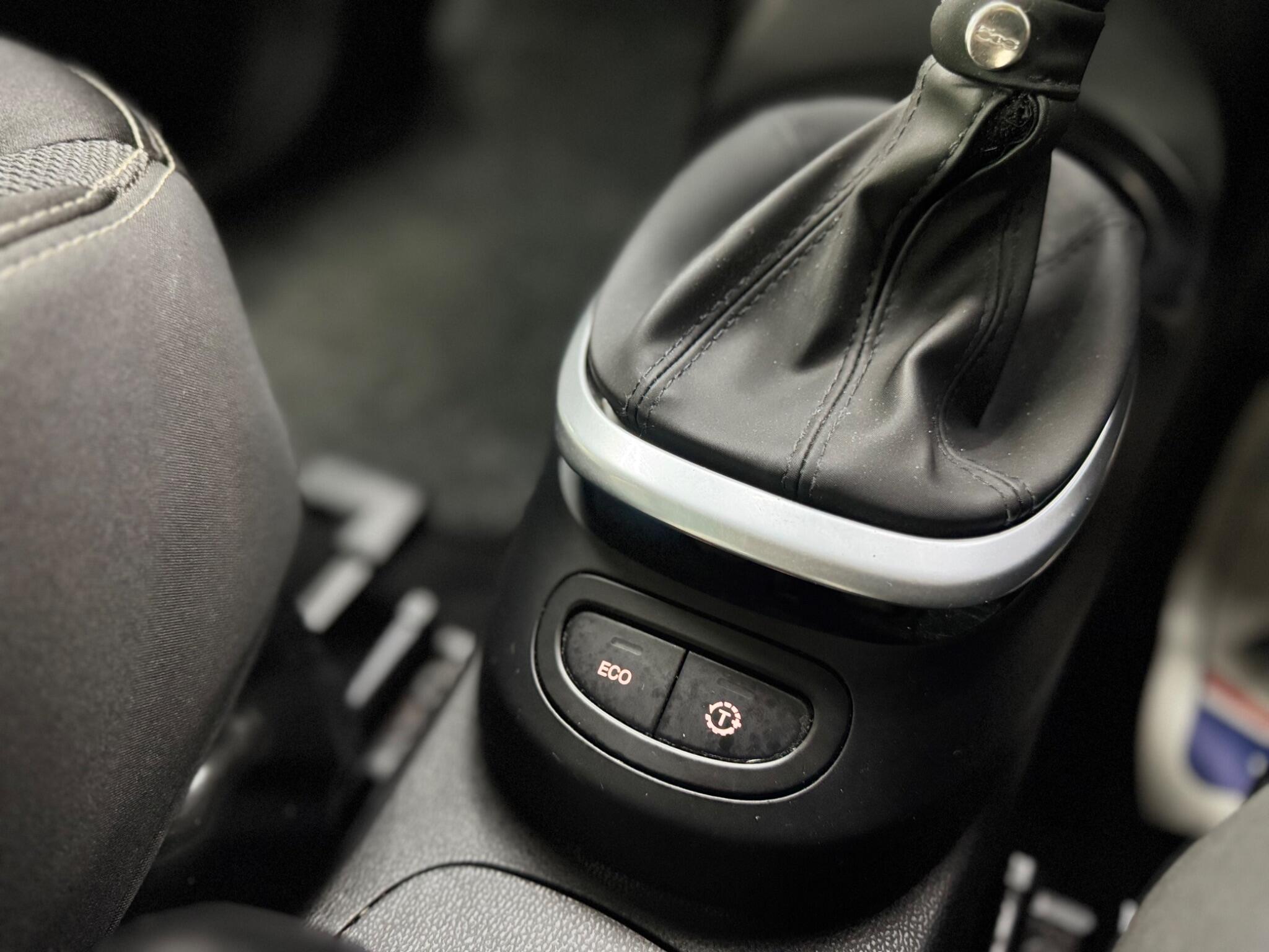 Fiat 500l view 43