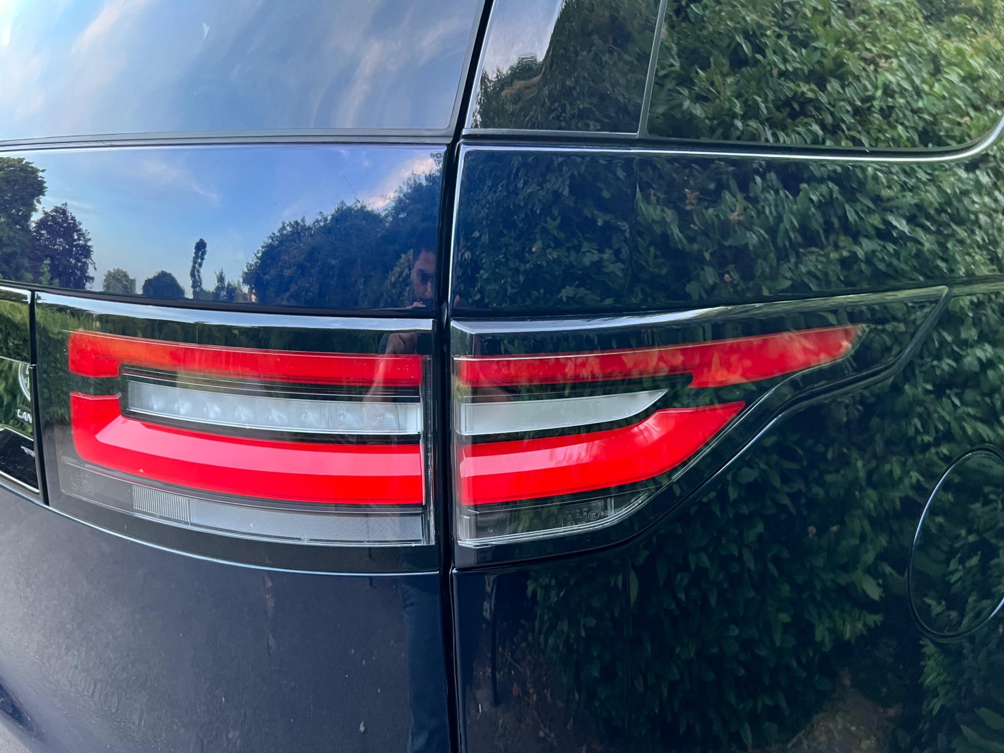 Land Rover Discovery view 48
