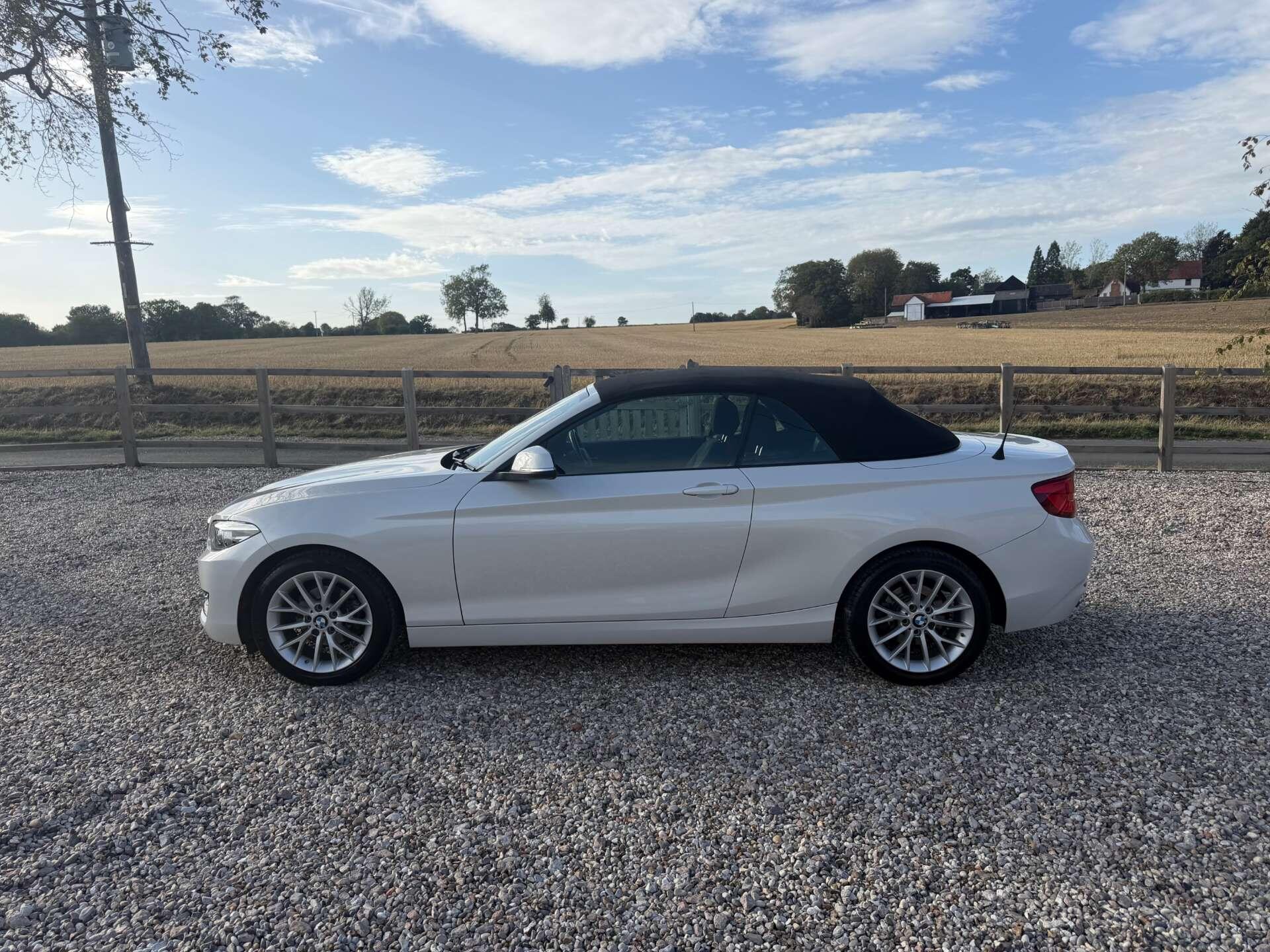 BMW 2 Series view 8