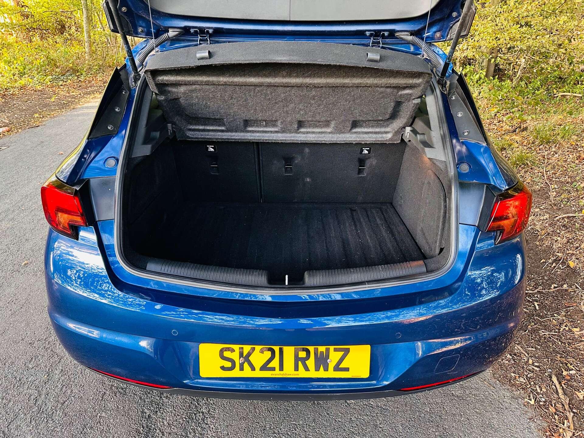 Vauxhall Astra view 38
