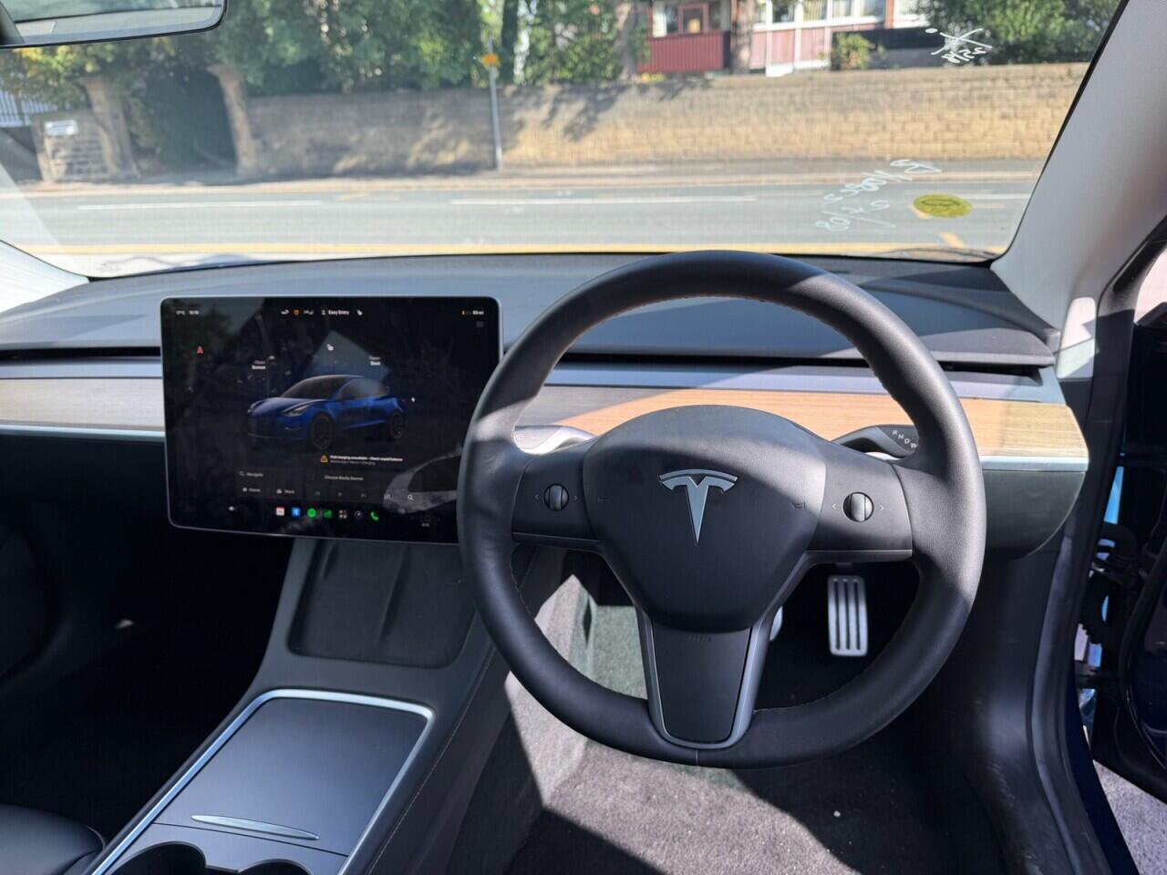 Tesla Model 3 view 4