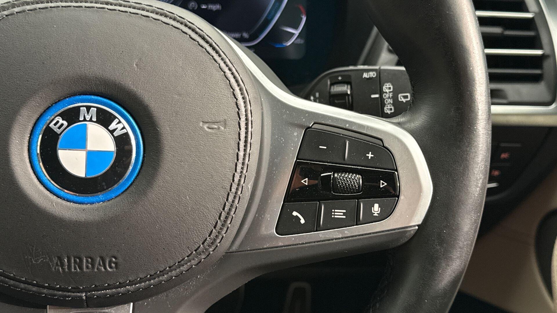 BMW Ix3 view 19