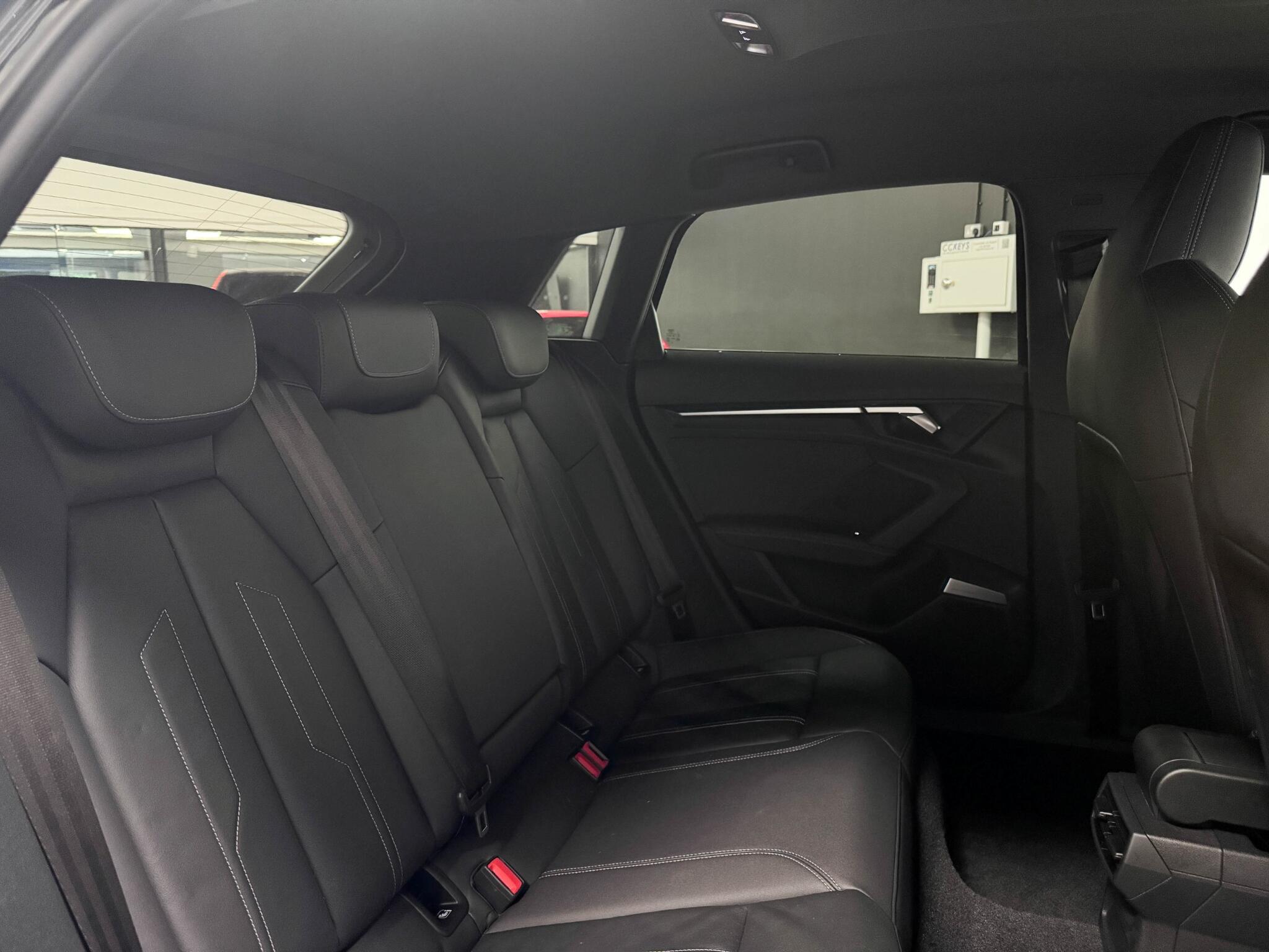 Audi A3 view 9