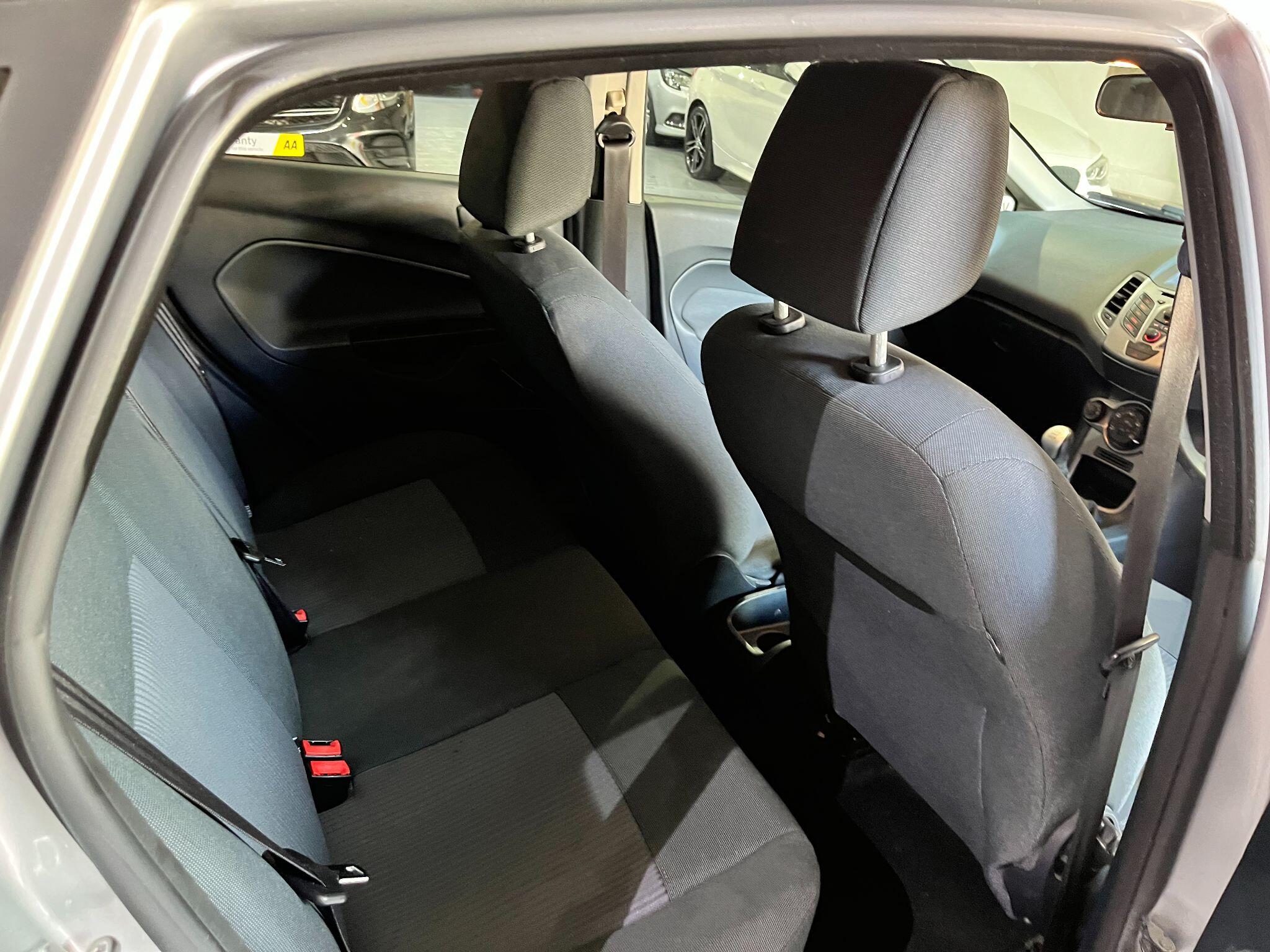 Ford Fiesta view 10