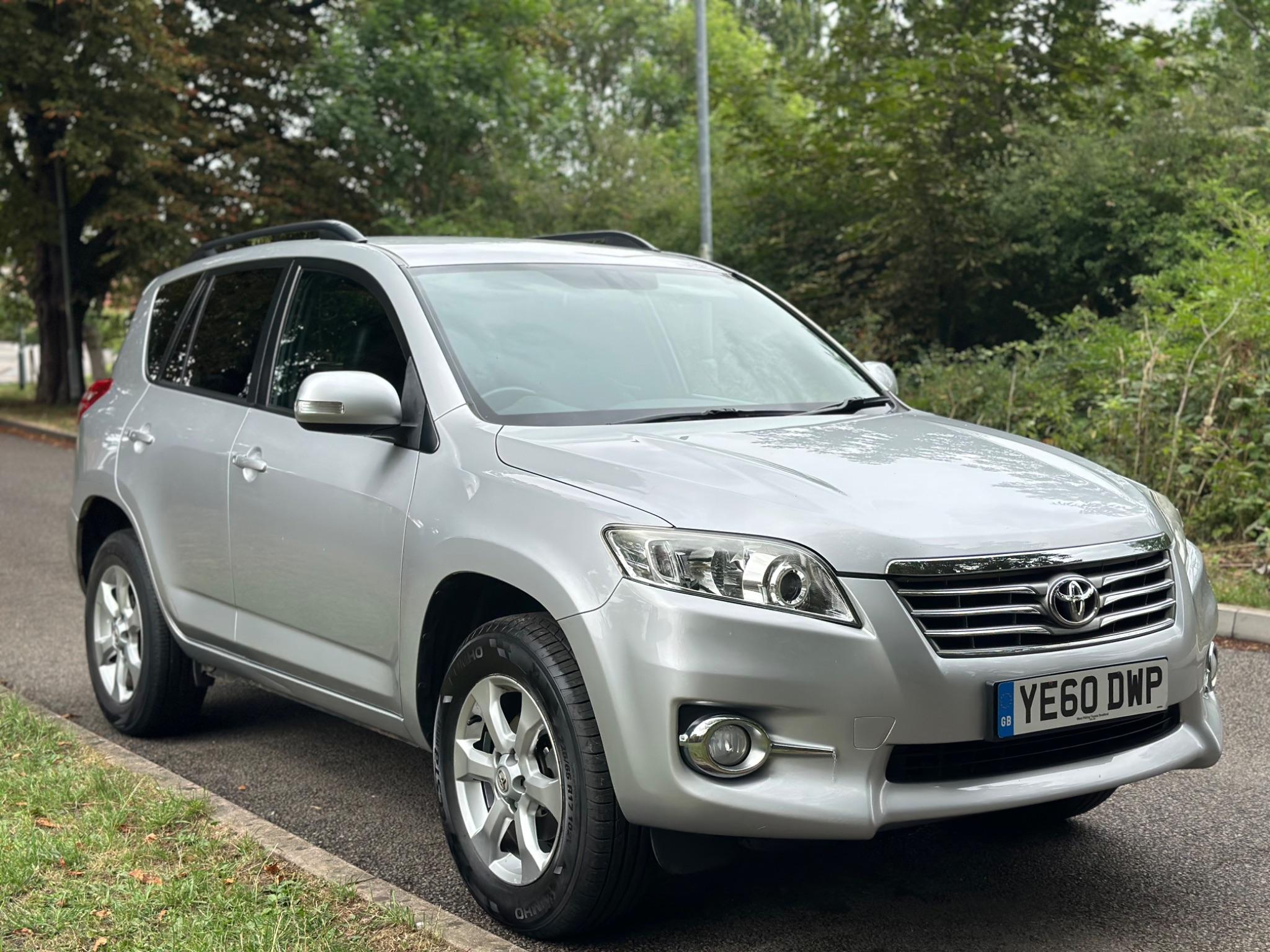 2010 Toyota RAV4 image 7