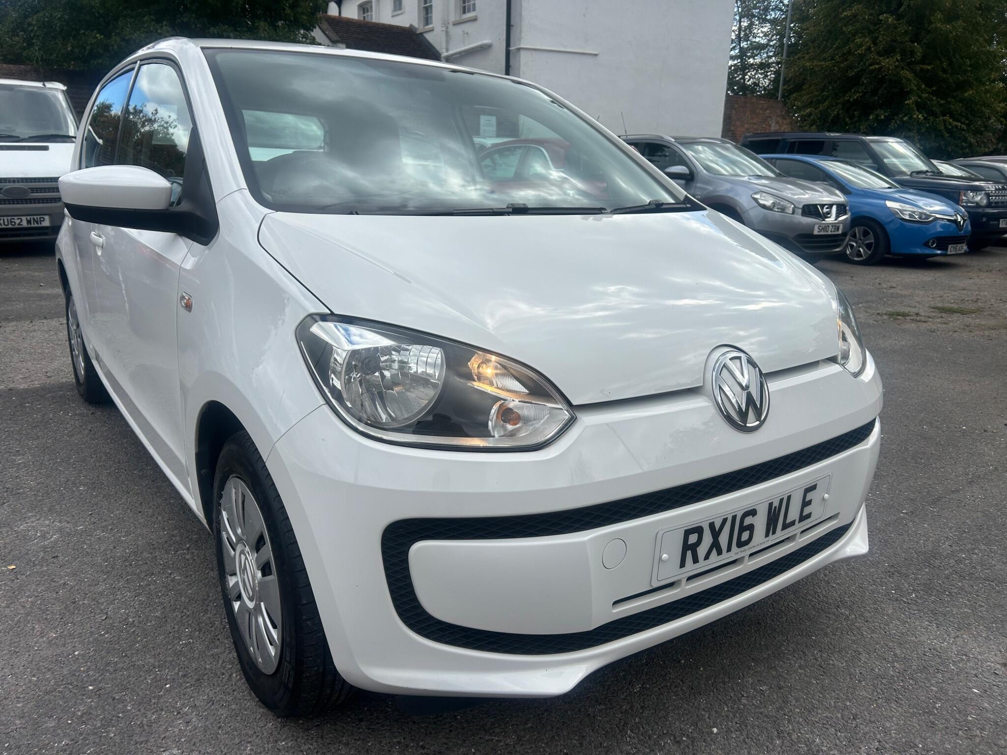 volkswagen up! 1.0 move up! euro 6 5dr 30 photos  up! 1.0 move up! euro 6 5dr £4,199 2016 (16)...