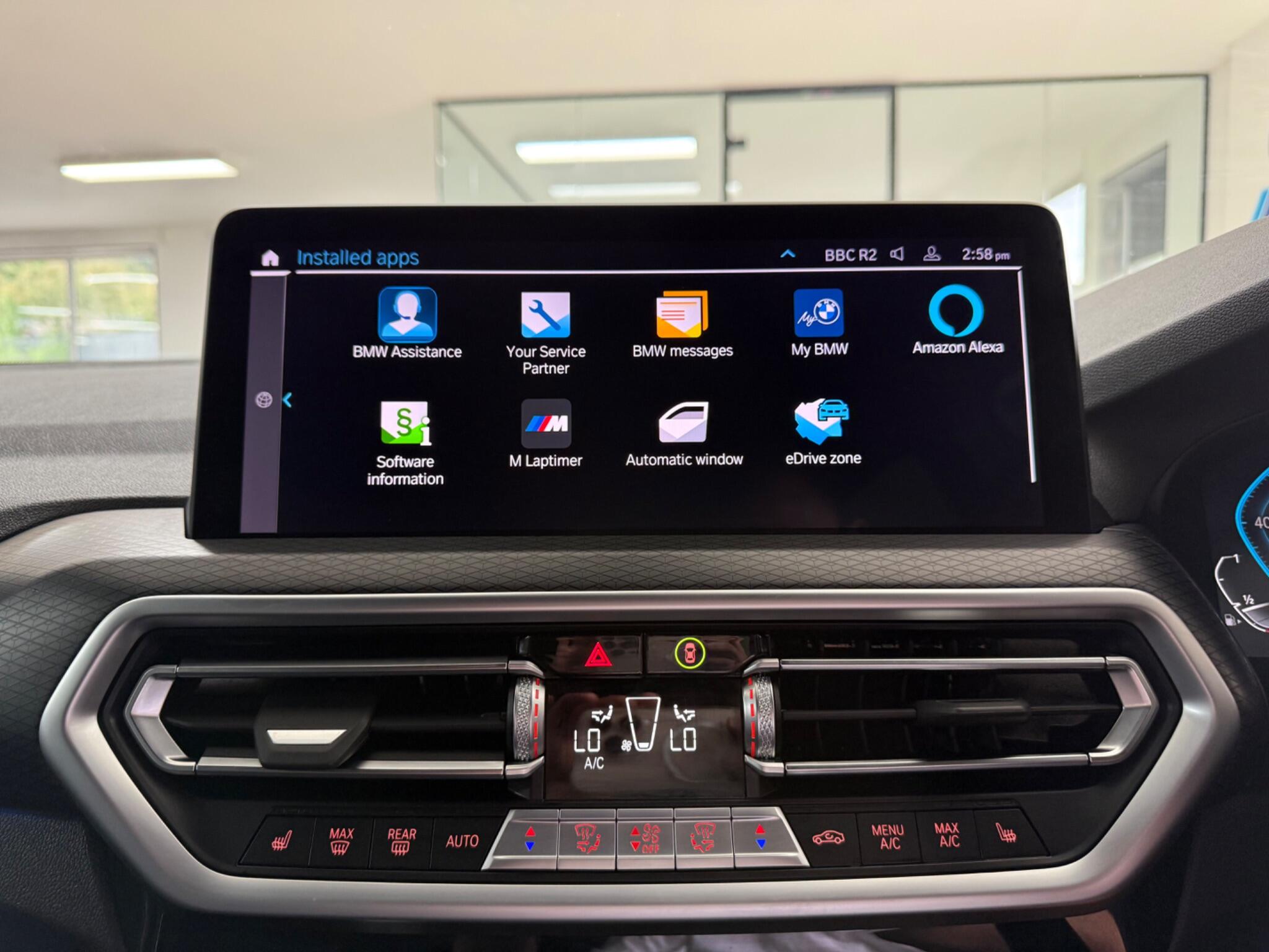 BMW X3 view 25