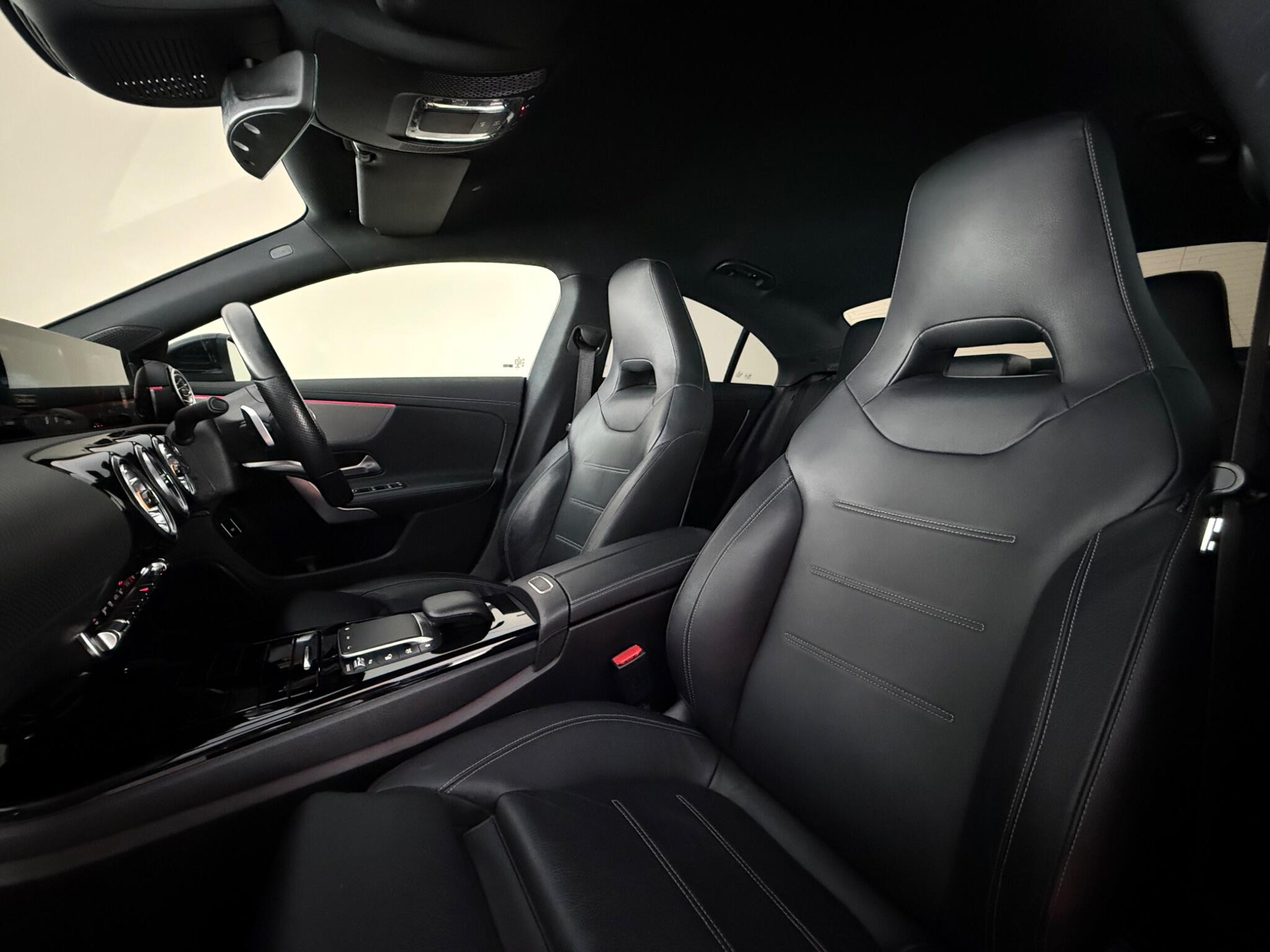 Mercedes-Benz Cla view 35