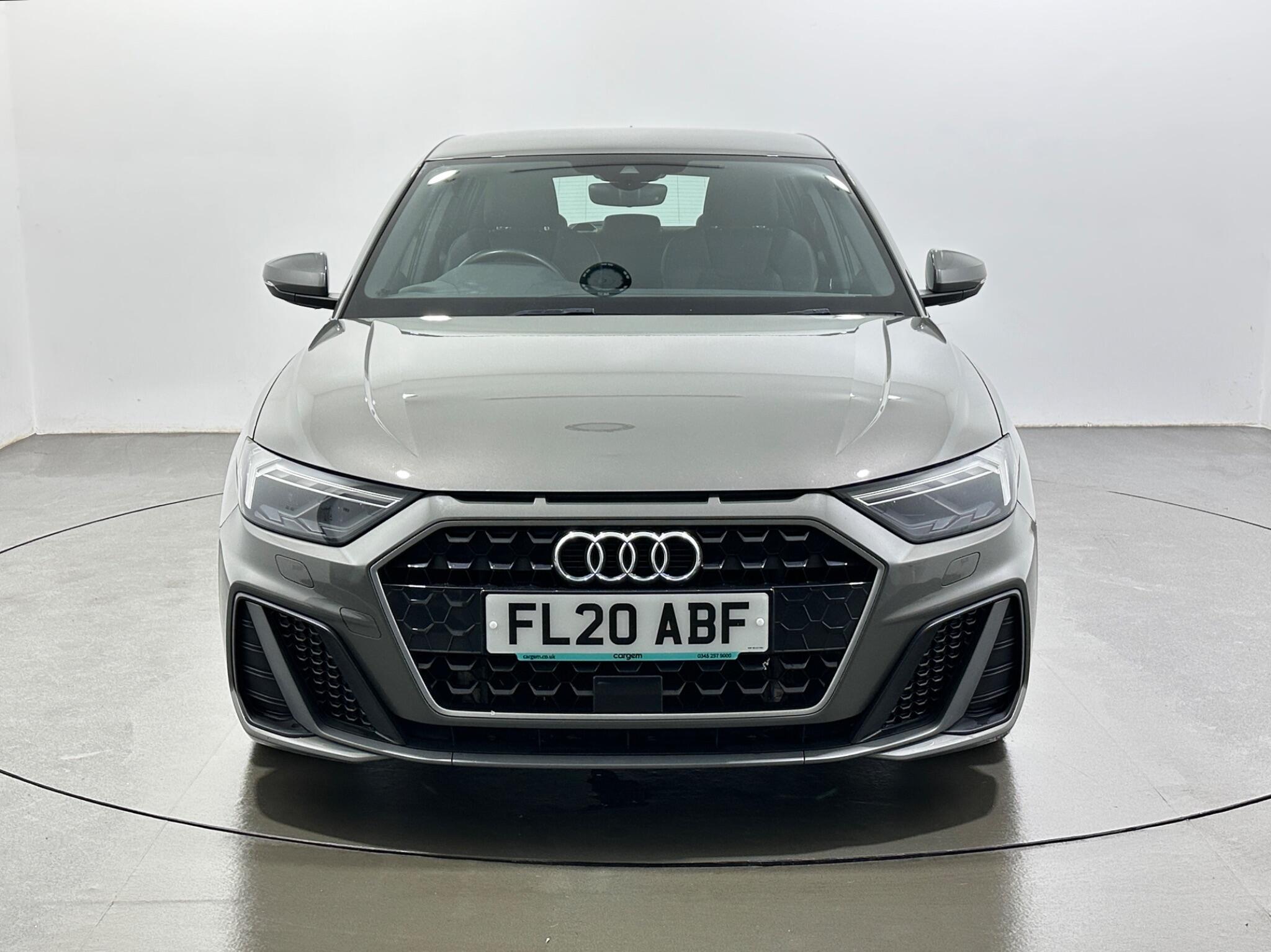 Audi A1 view 3