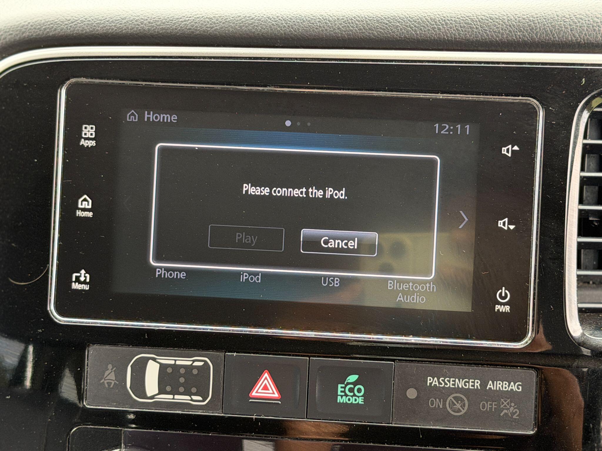 Mitsubishi Outlander view 43