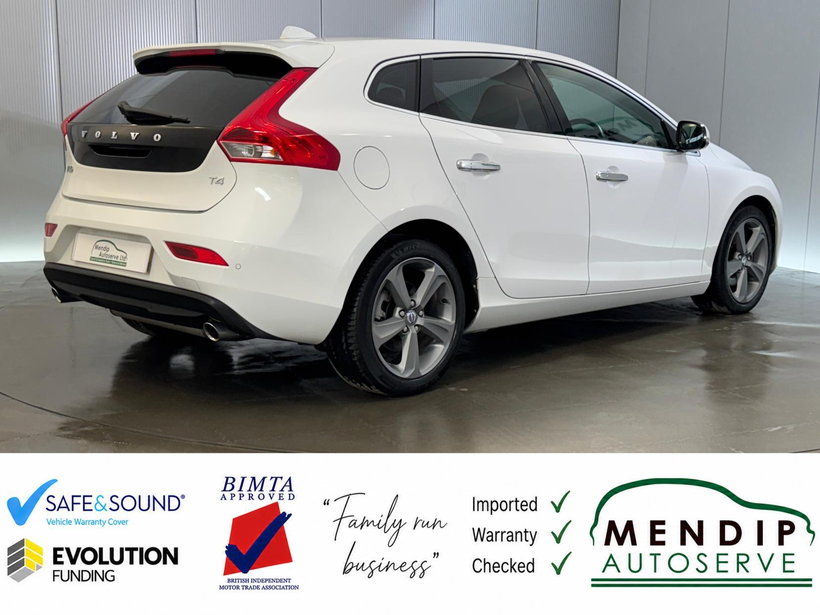 Volvo V40 view 30