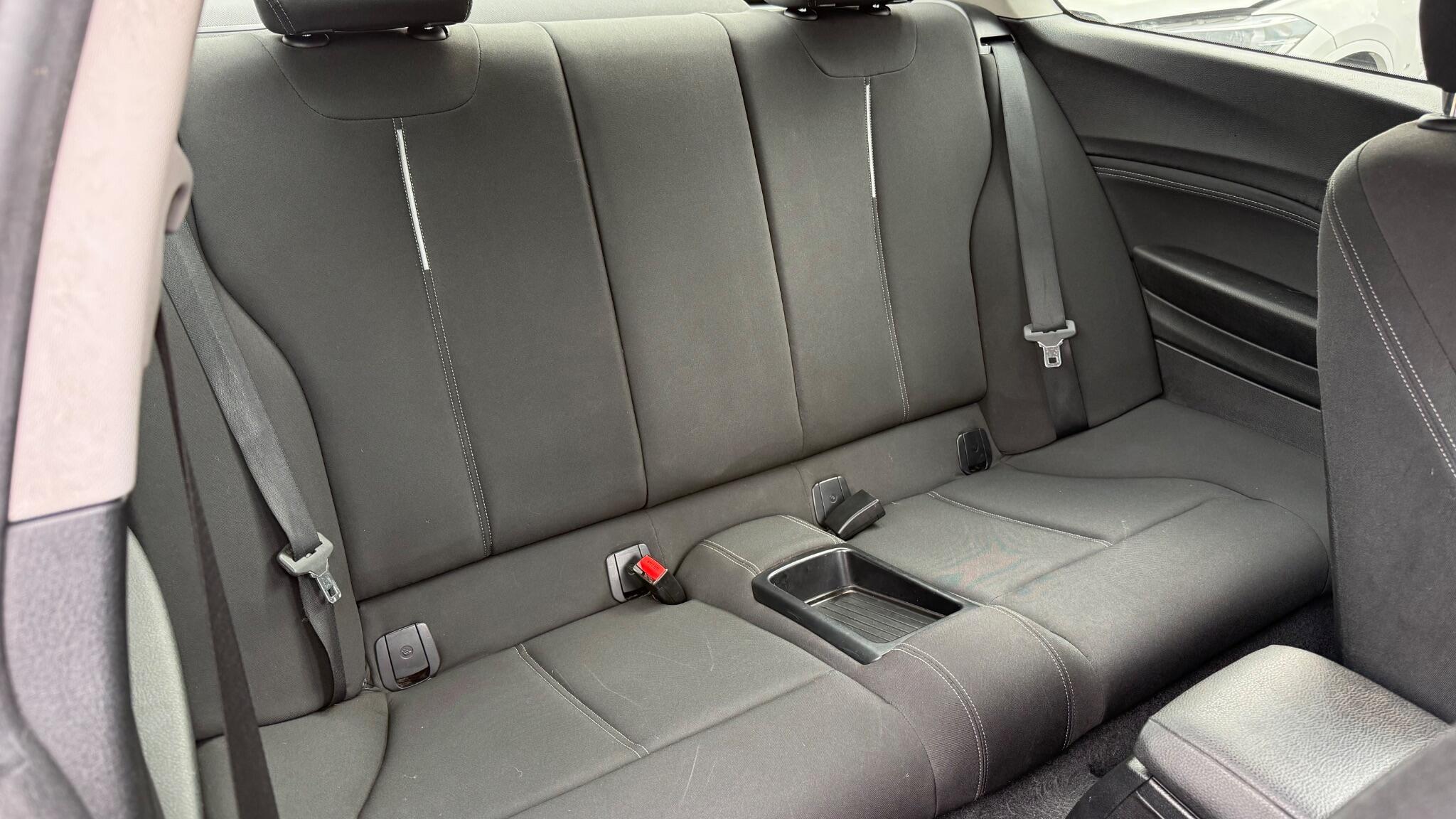 BMW 2 Series view 31