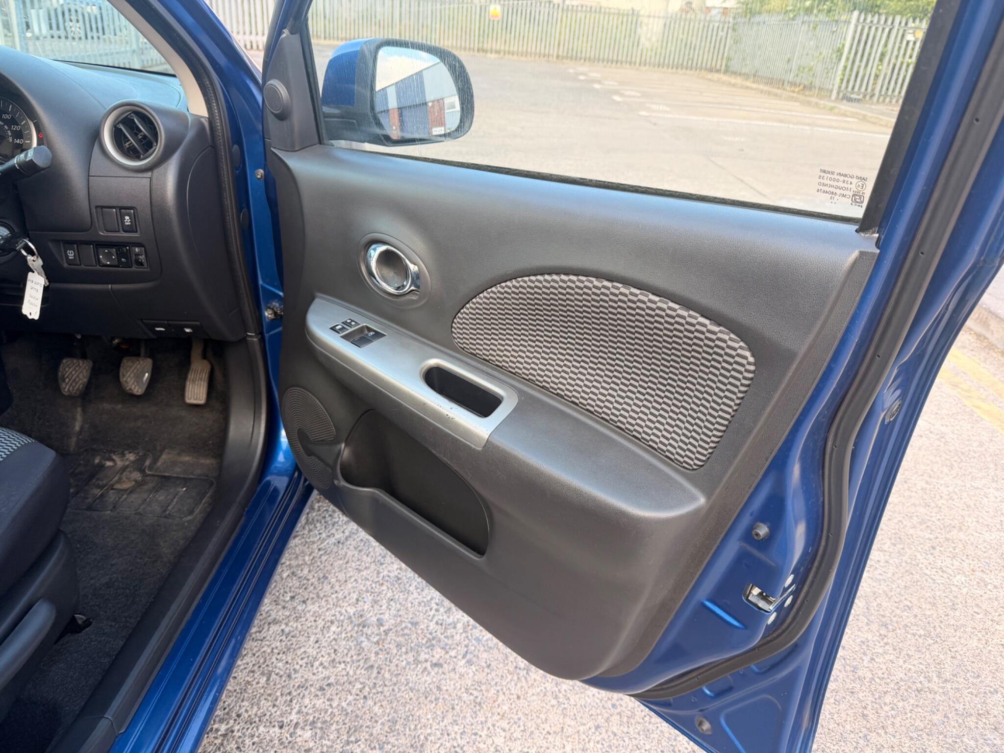 Nissan Micra view 44