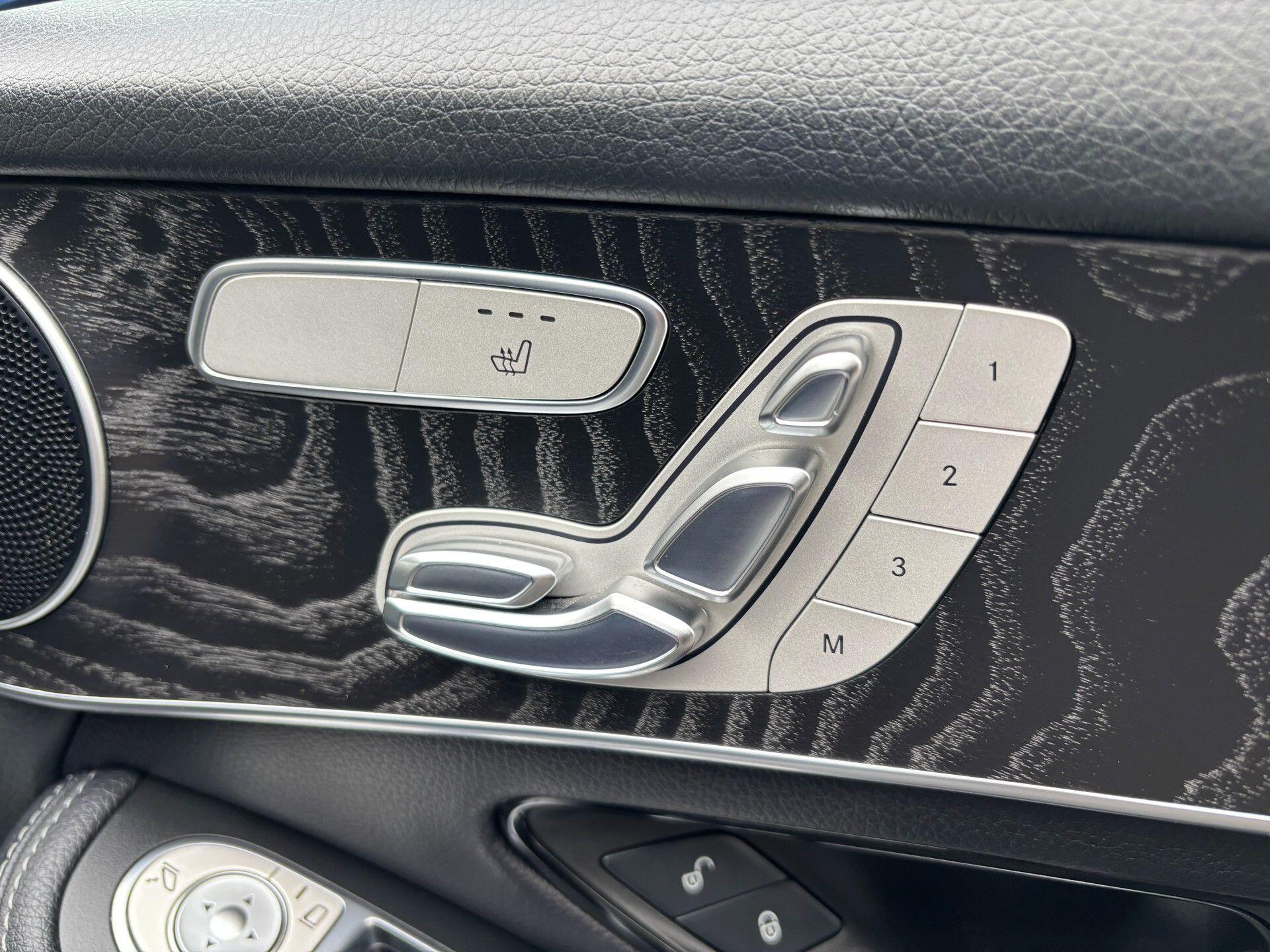 Mercedes-Benz GLC view 18