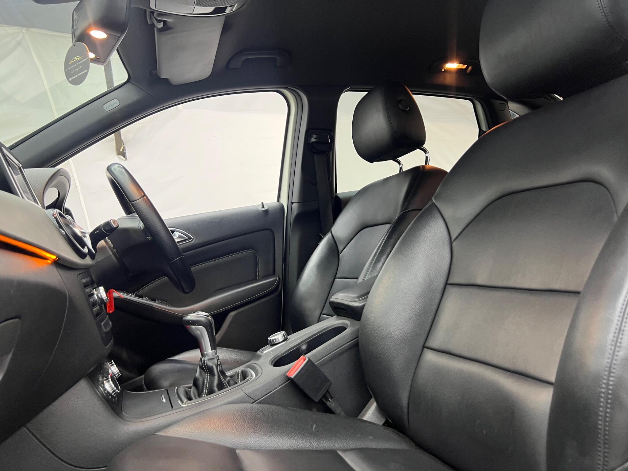 Mercedes-Benz B Class view 43