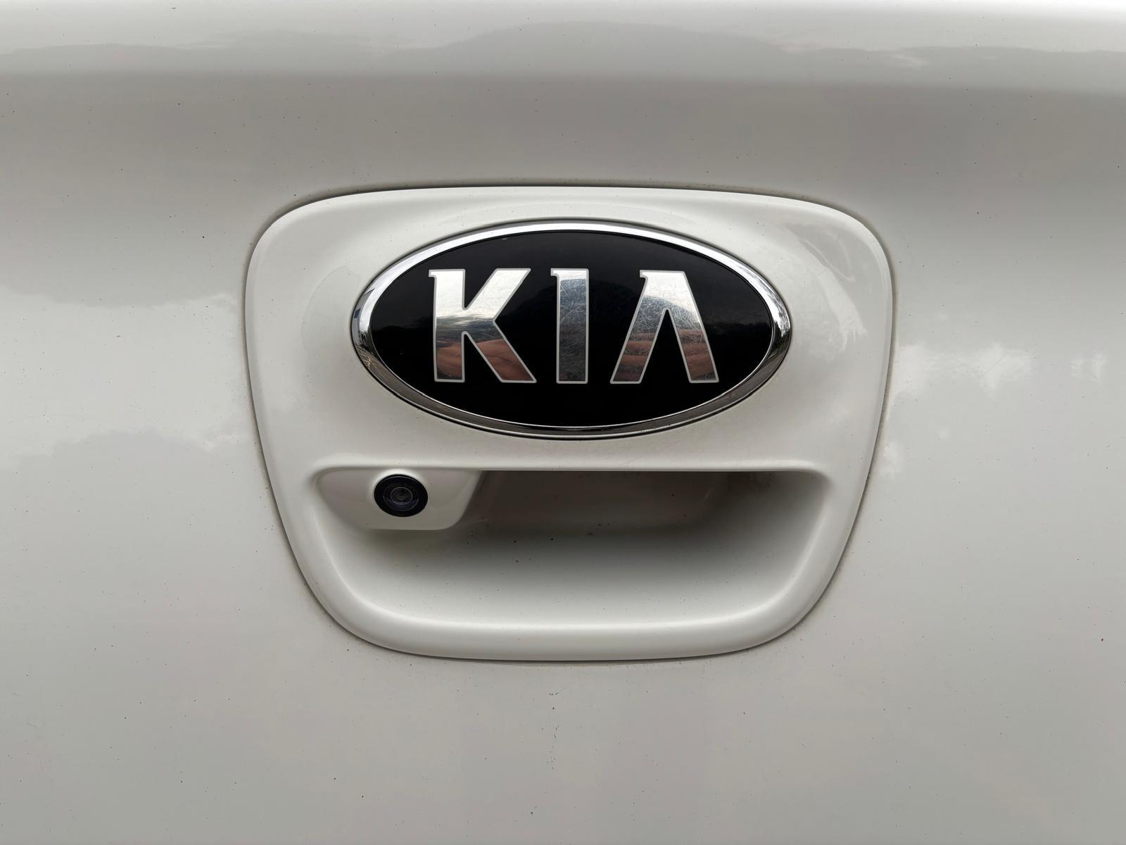Kia Rio view 39