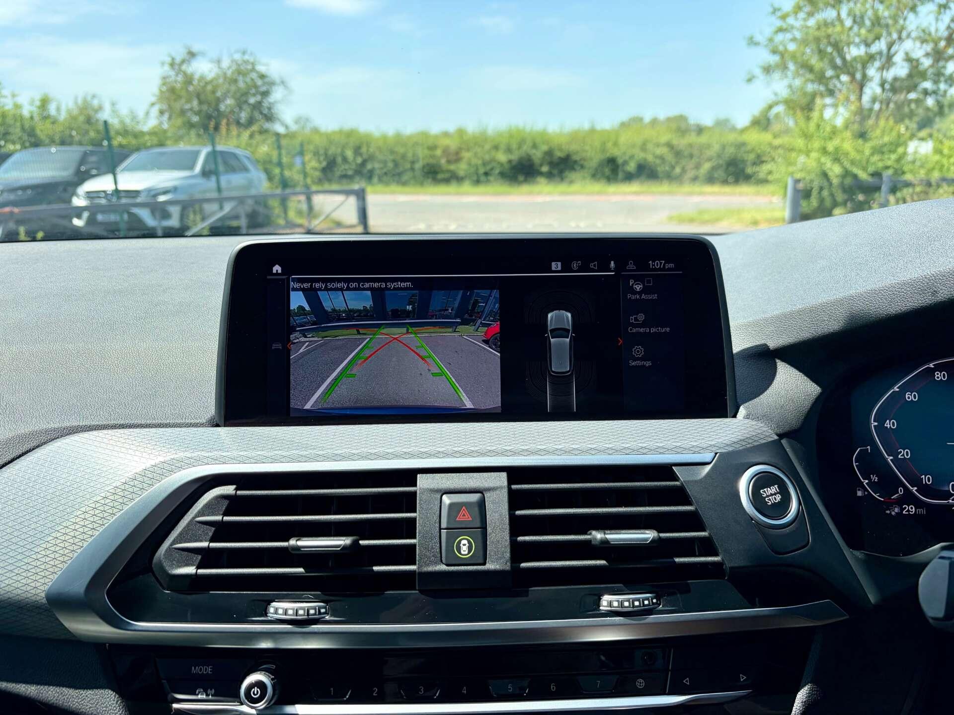 BMW X3 view 57