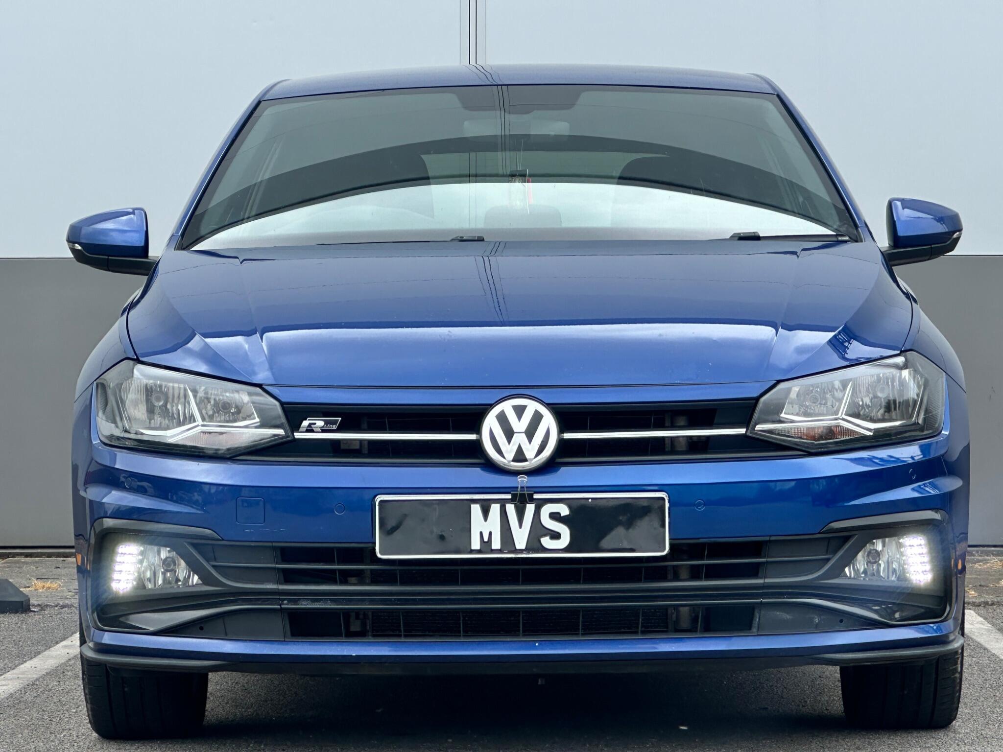 Volkswagen Polo view 3