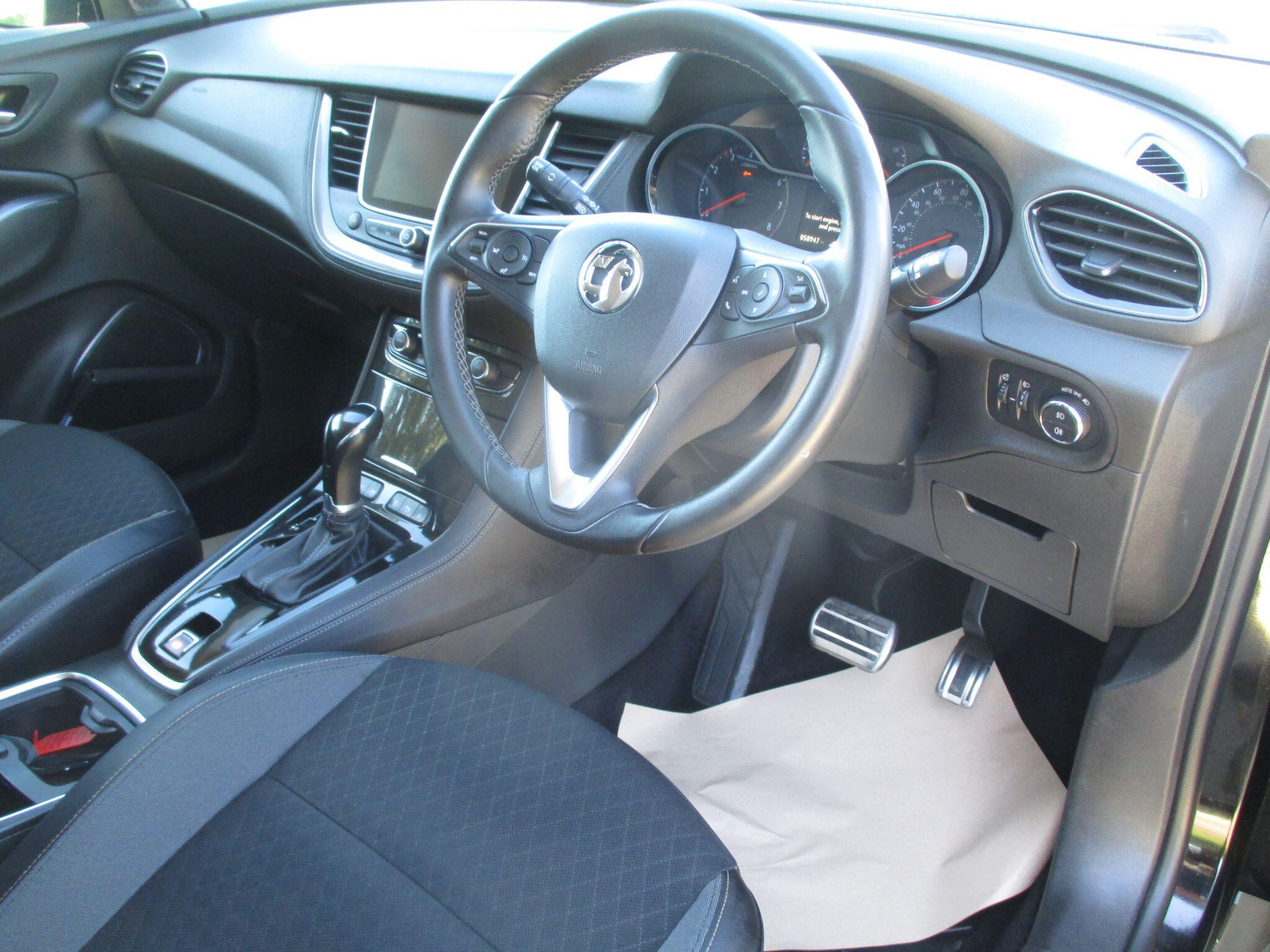 Vauxhall Grandland X view 22