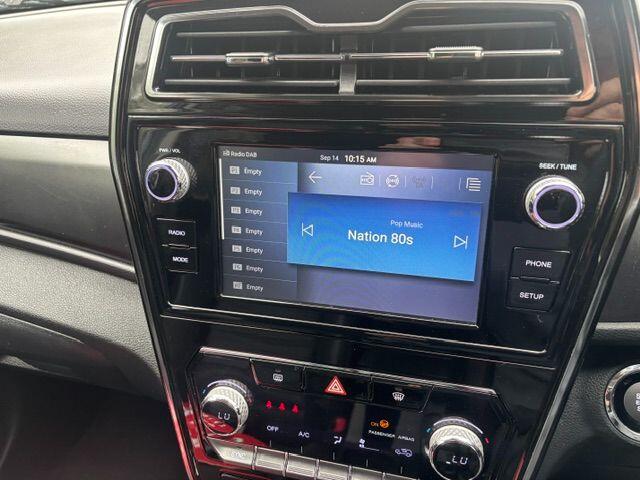 KGM Tivoli view 12