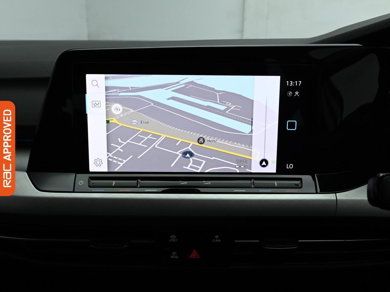 Volkswagen Golf view 3