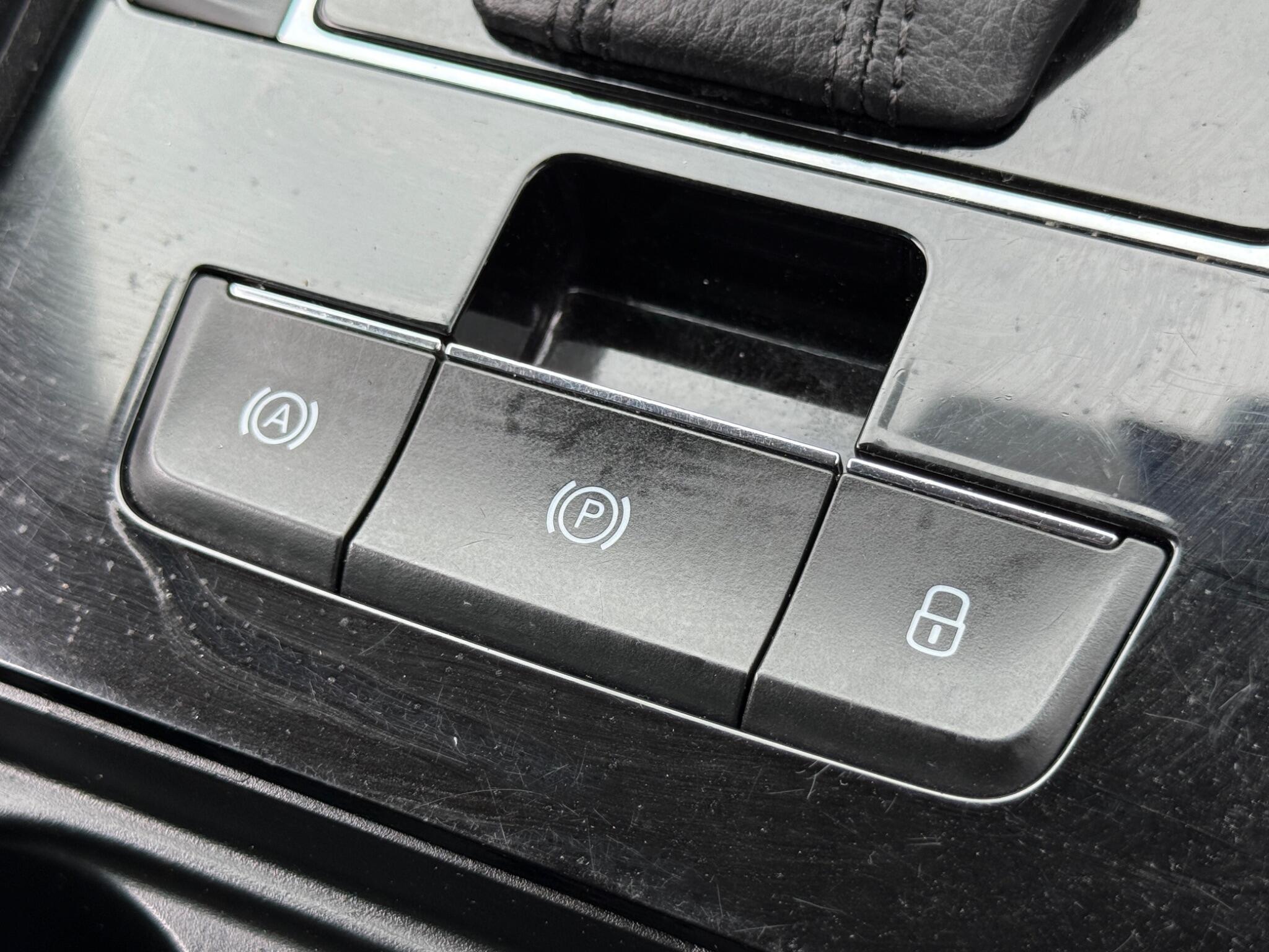 Skoda Superb - Image 56