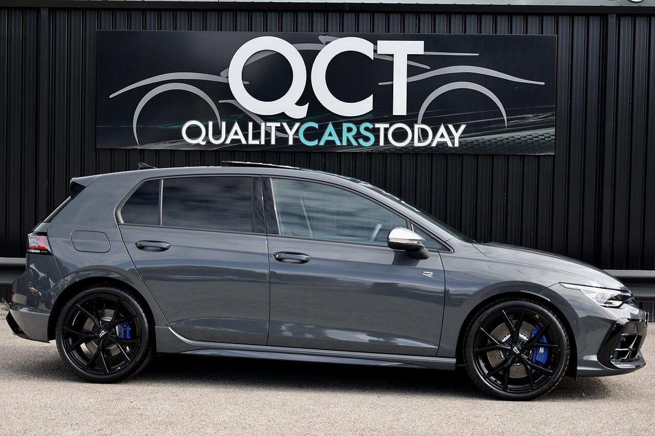 Volkswagen Golf view 6
