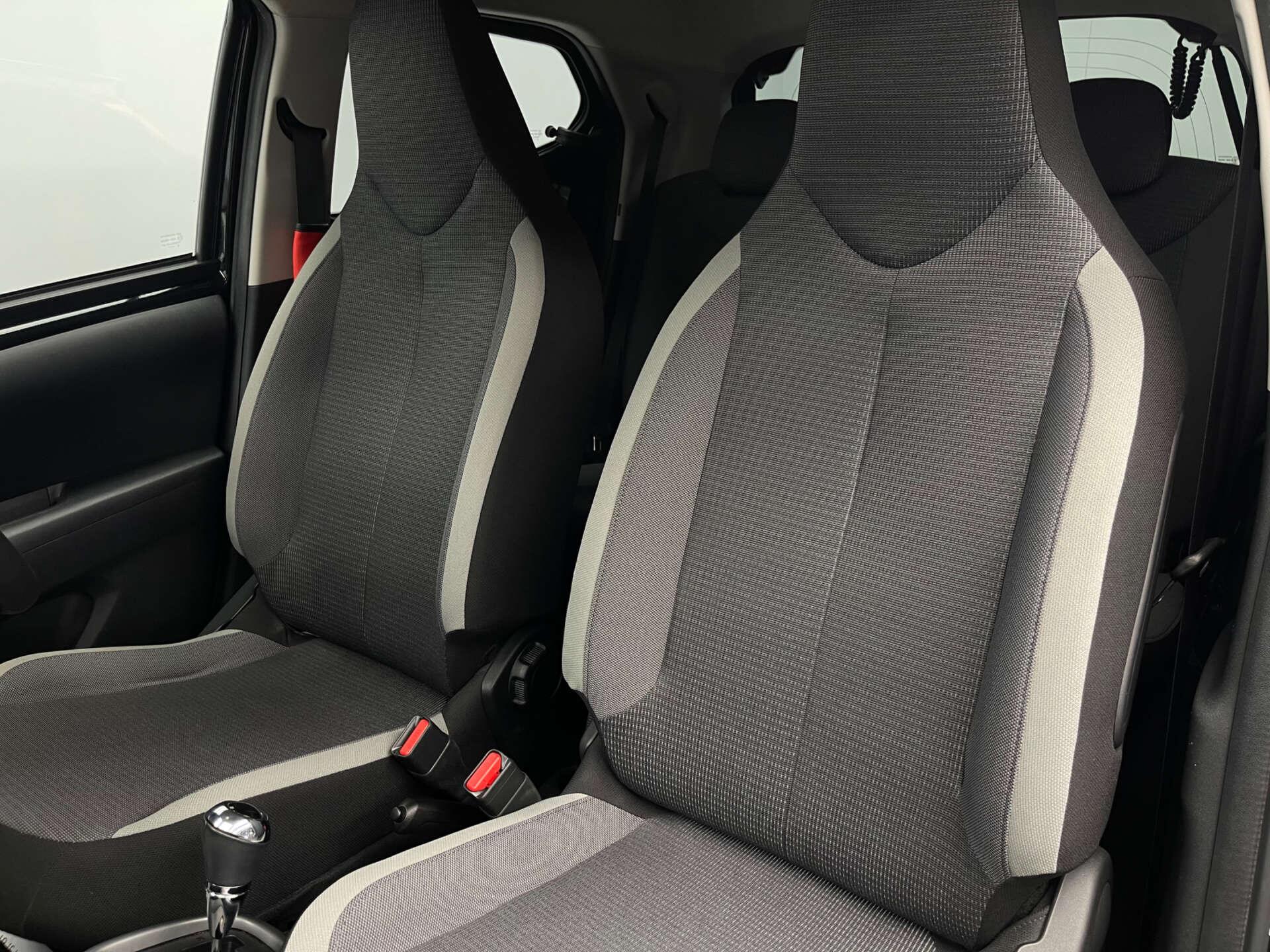Toyota Aygo view 30