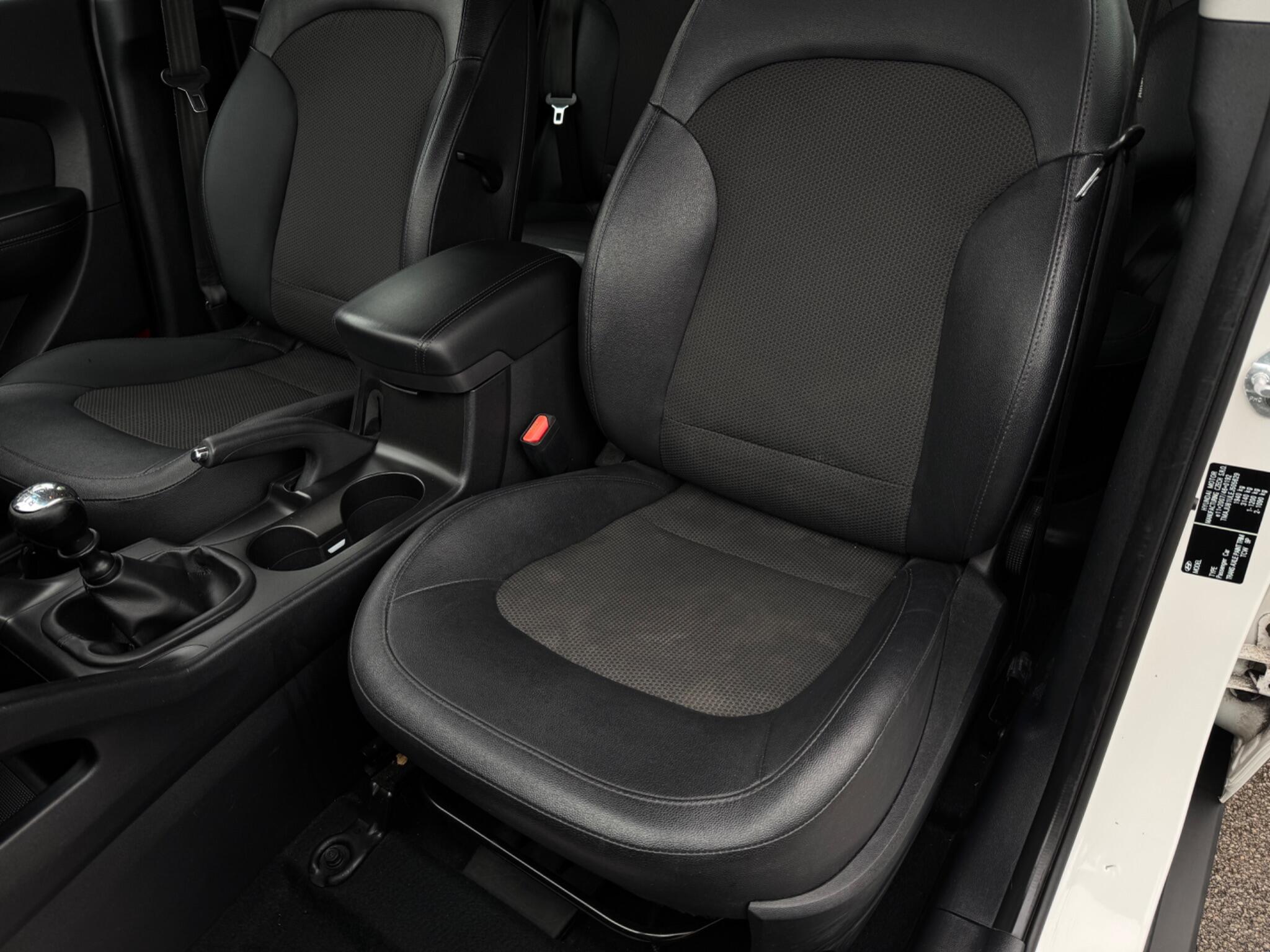 Hyundai Ix35 view 30