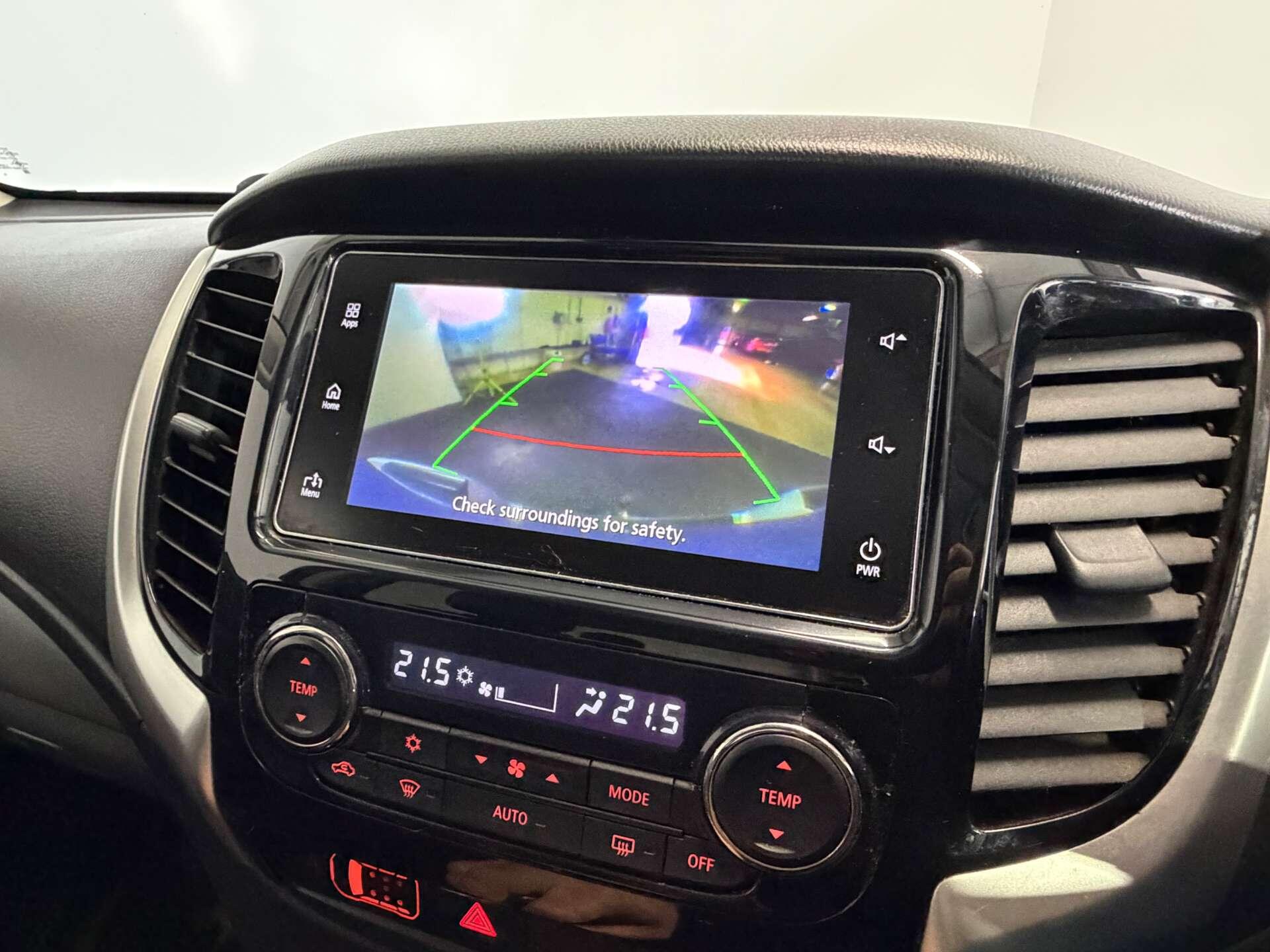 Mitsubishi L200 view 37