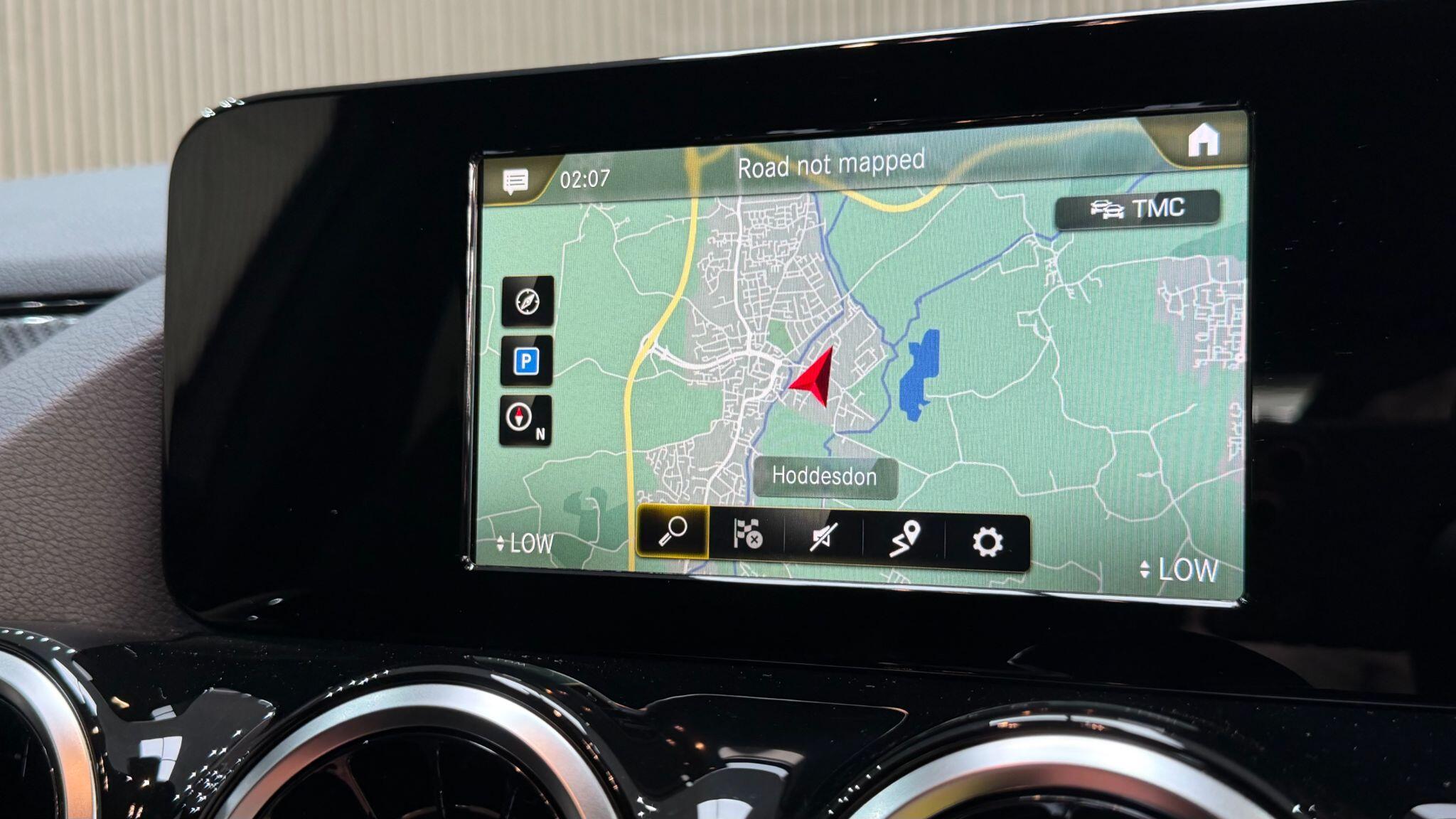 Mercedes-Benz B-Class view 19