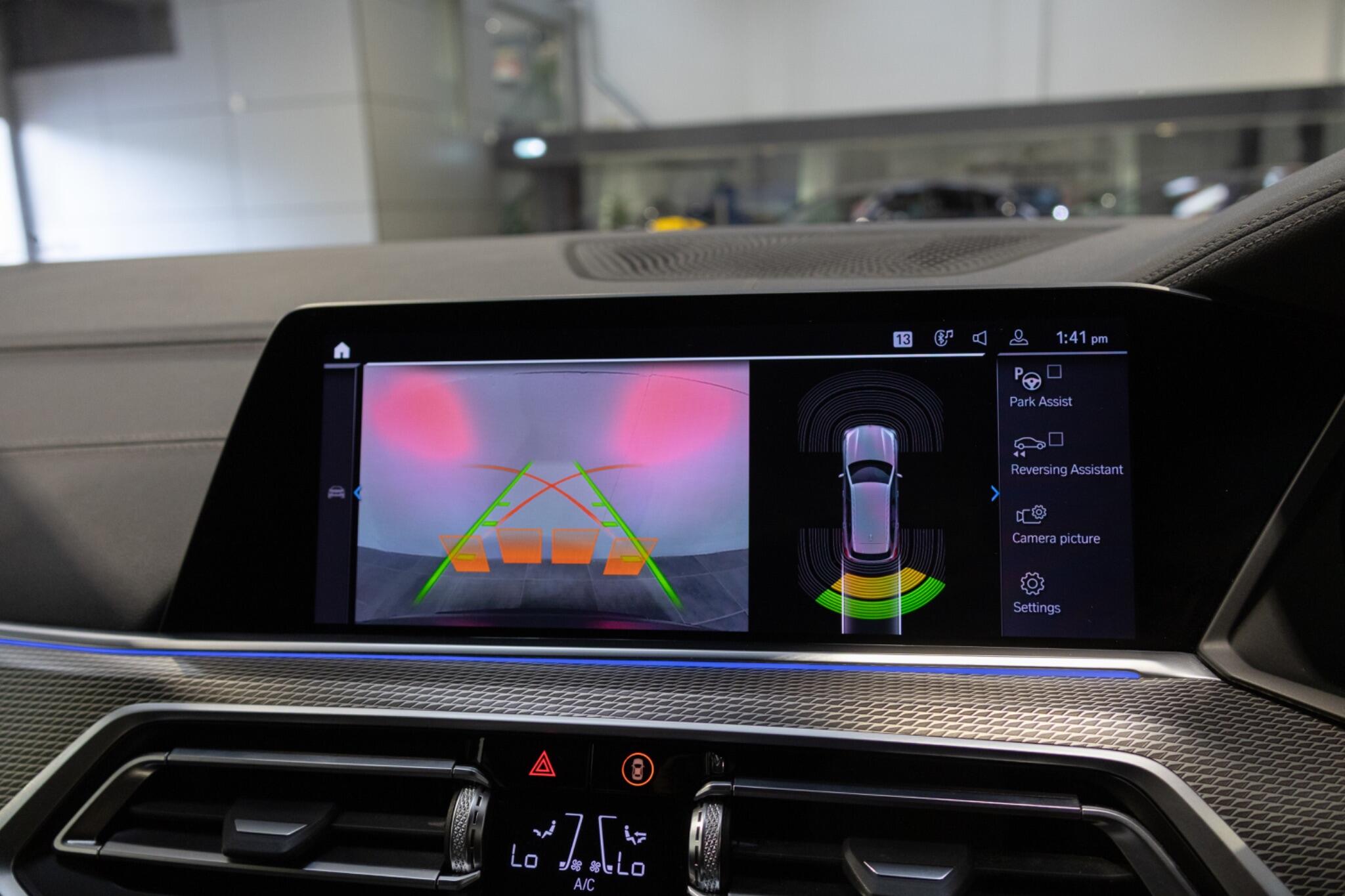 BMW X5 view 37