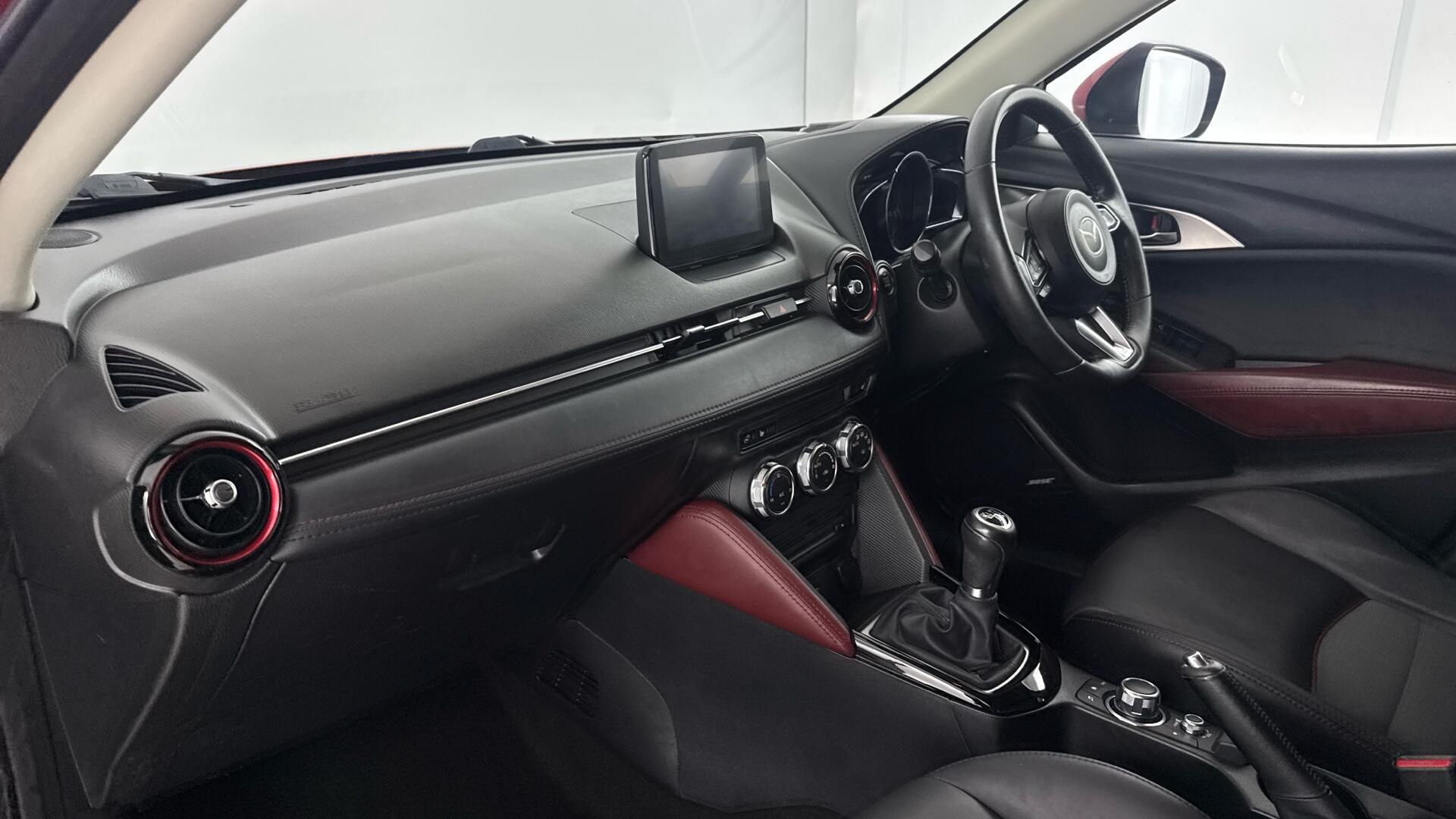 Mazda CX-3 view 10