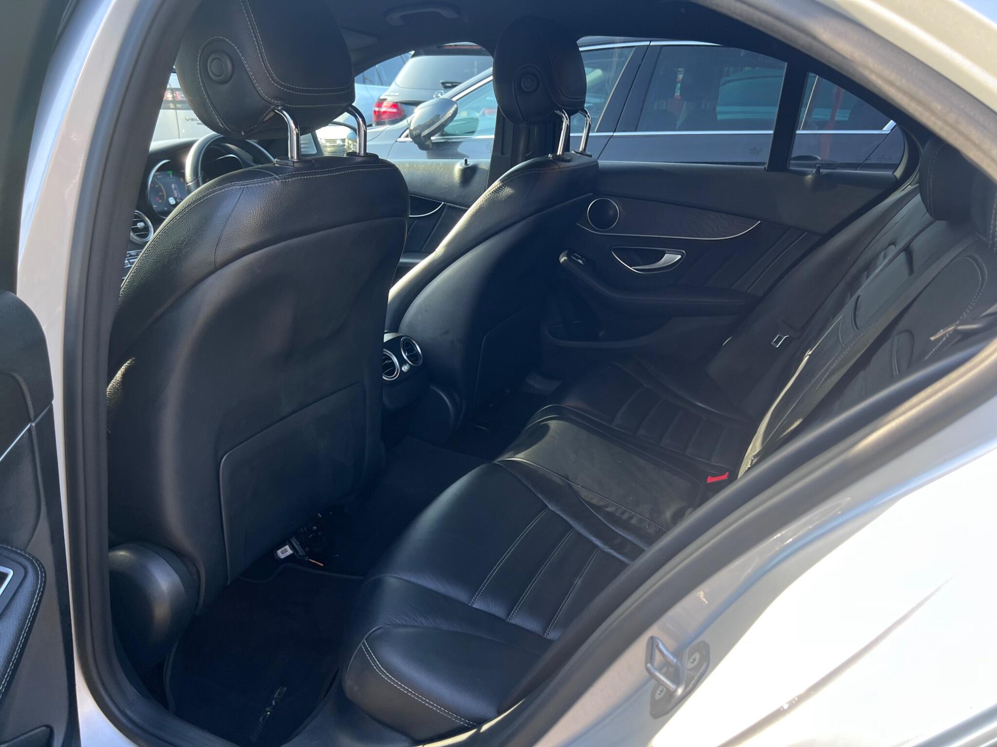 Mercedes-Benz C Class view 37