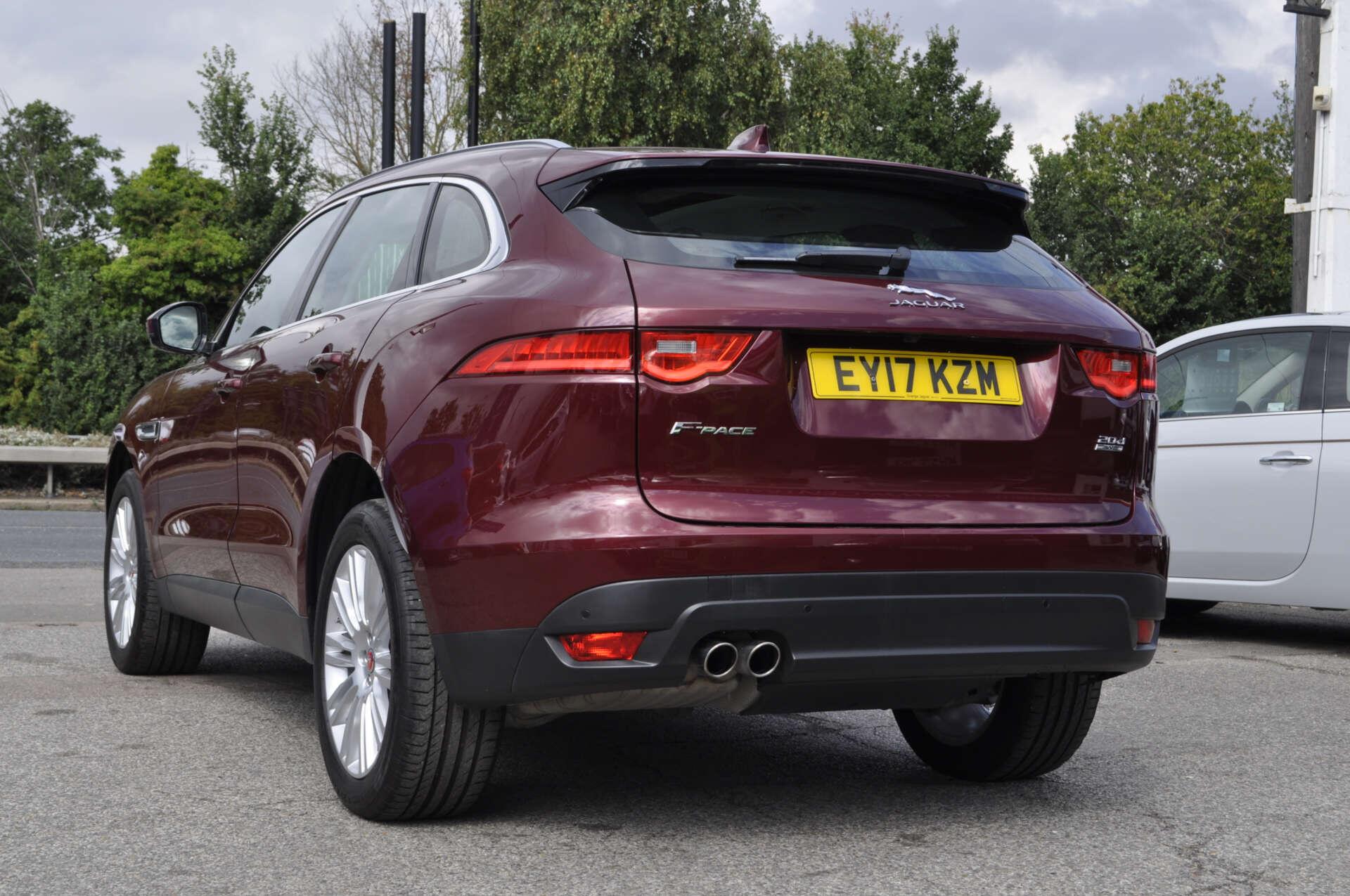Jaguar F-Pace view 30