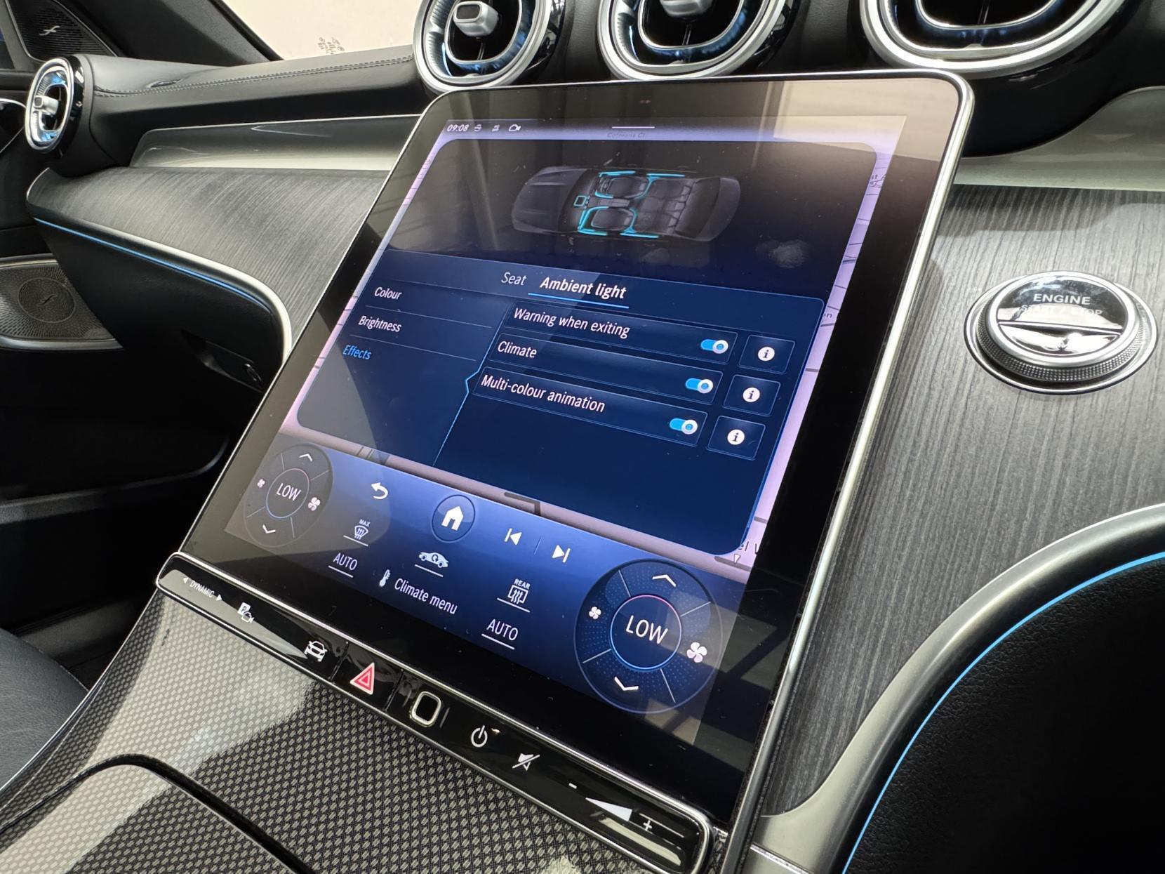 Mercedes-Benz C Class view 31