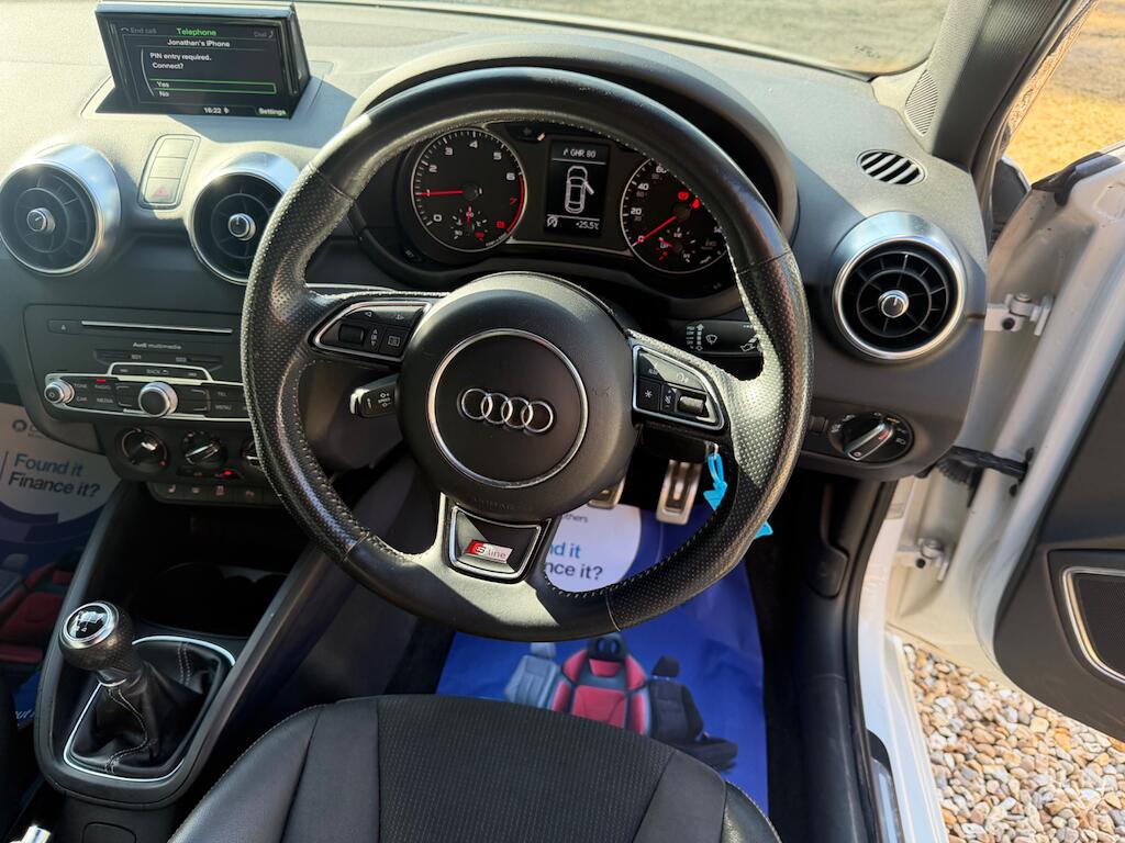 Audi A1 view 16