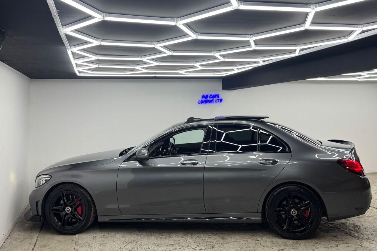 Mercedes-Benz C-Class view 42