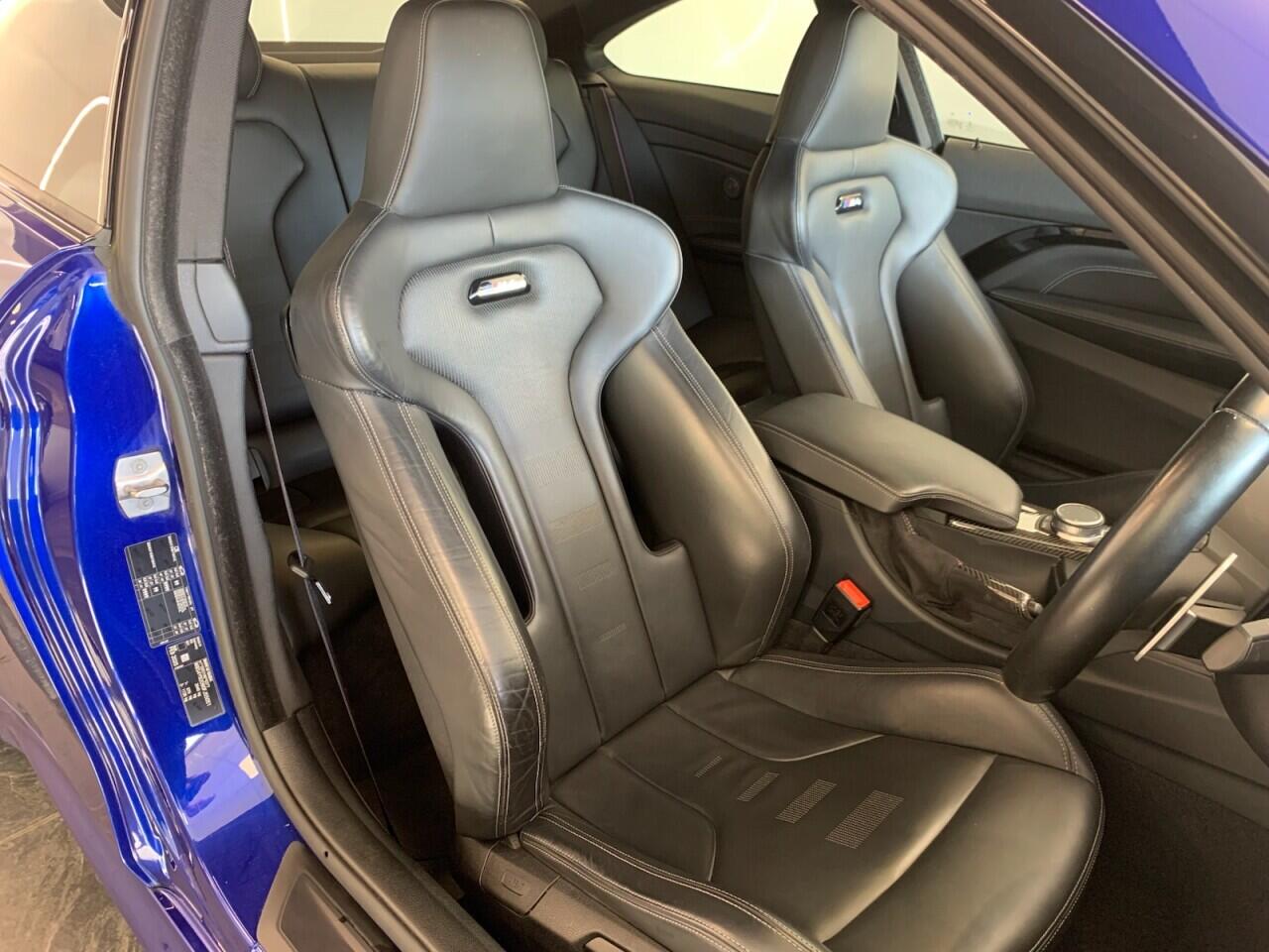 BMW M4 view 22