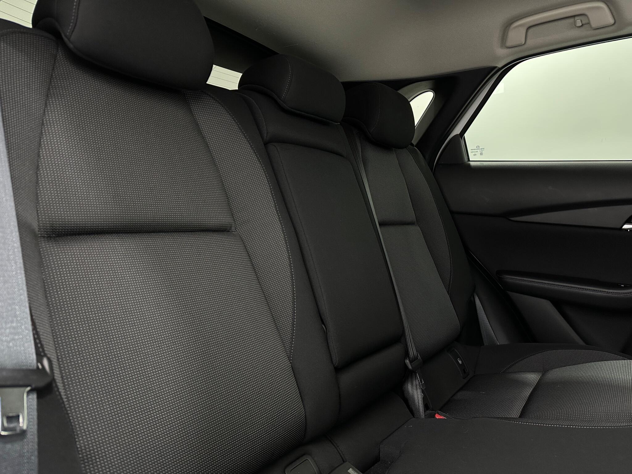 Mazda CX-30 view 43