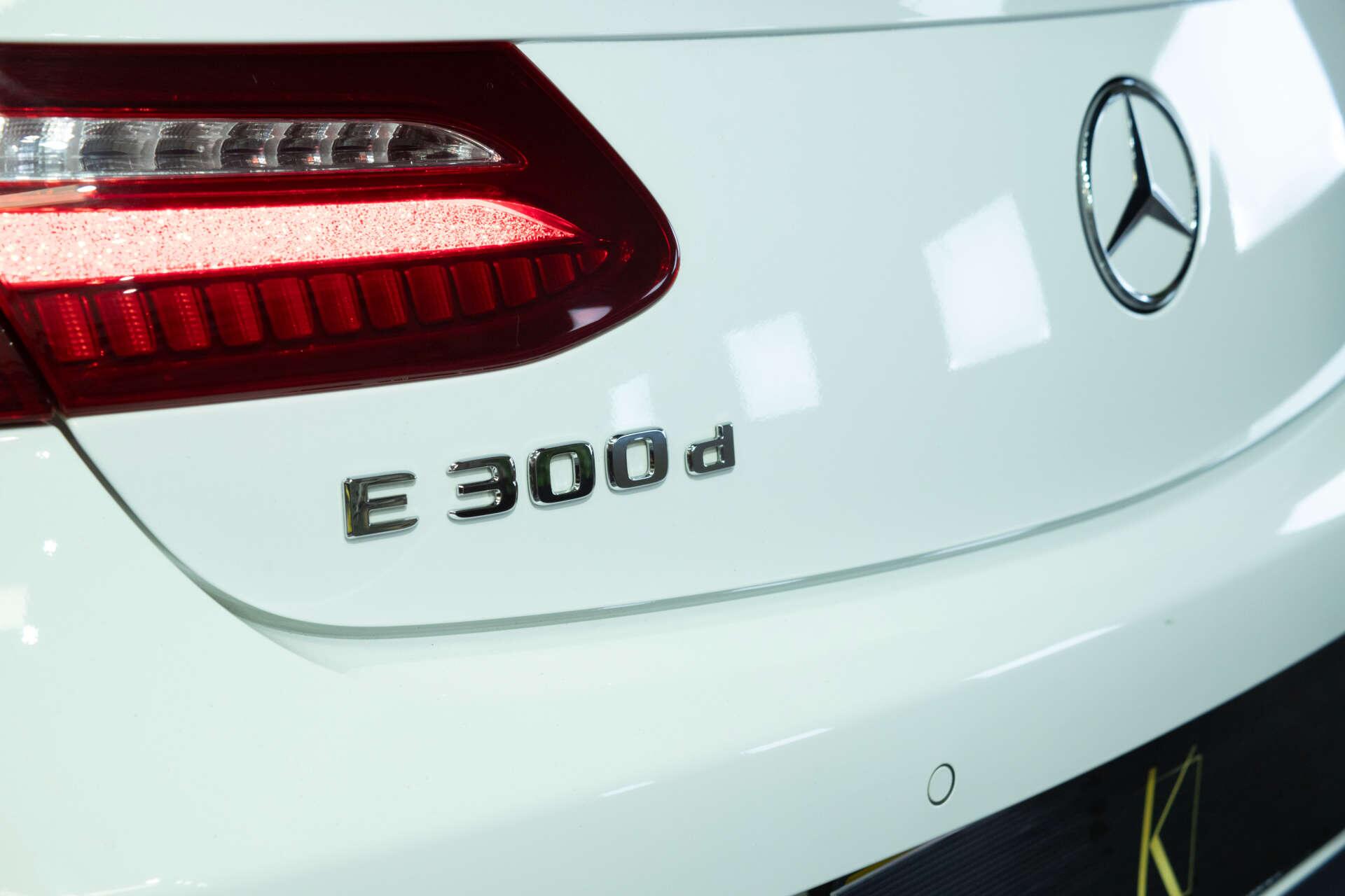 Mercedes-Benz E-Class view 14