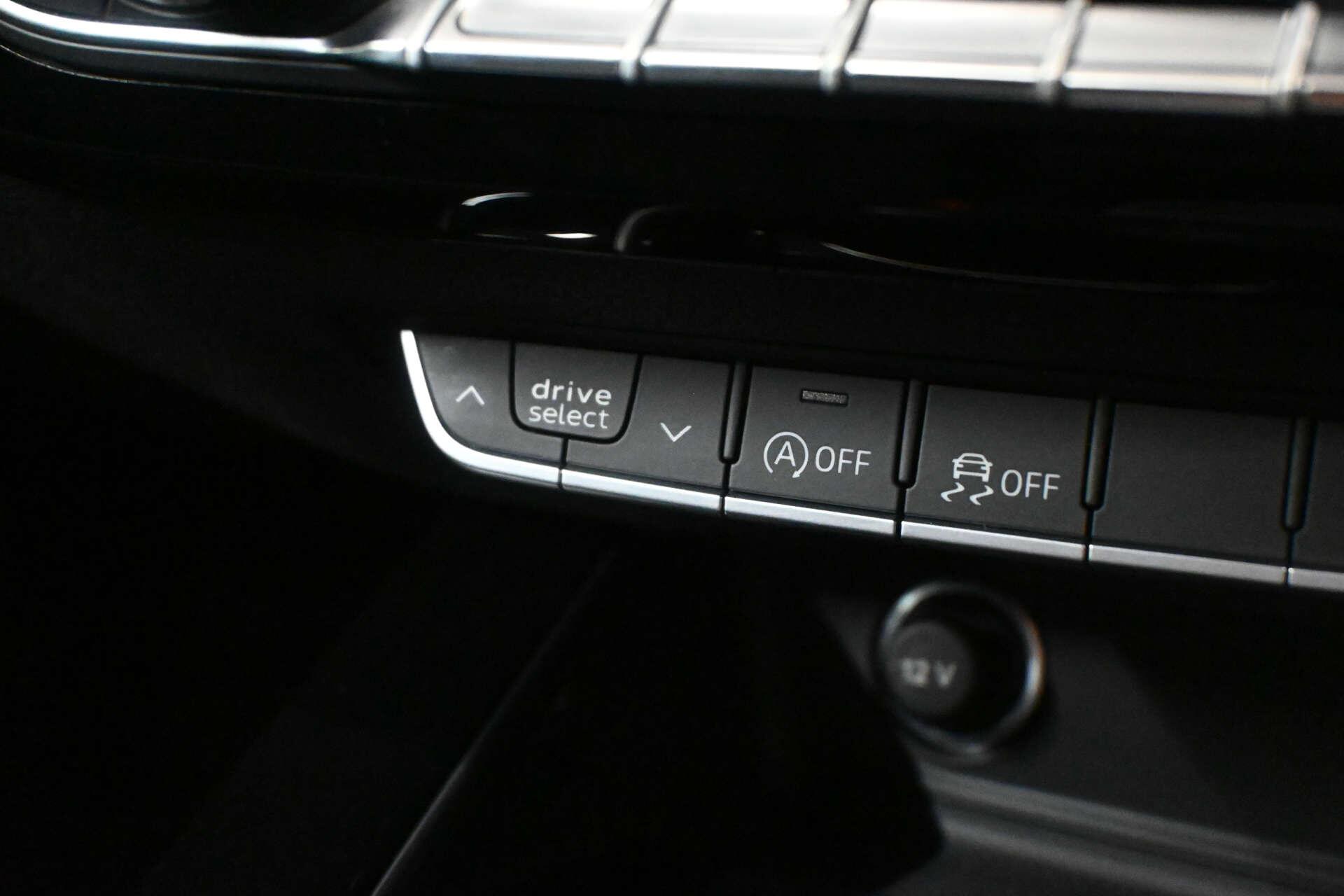 Audi A4 view 52