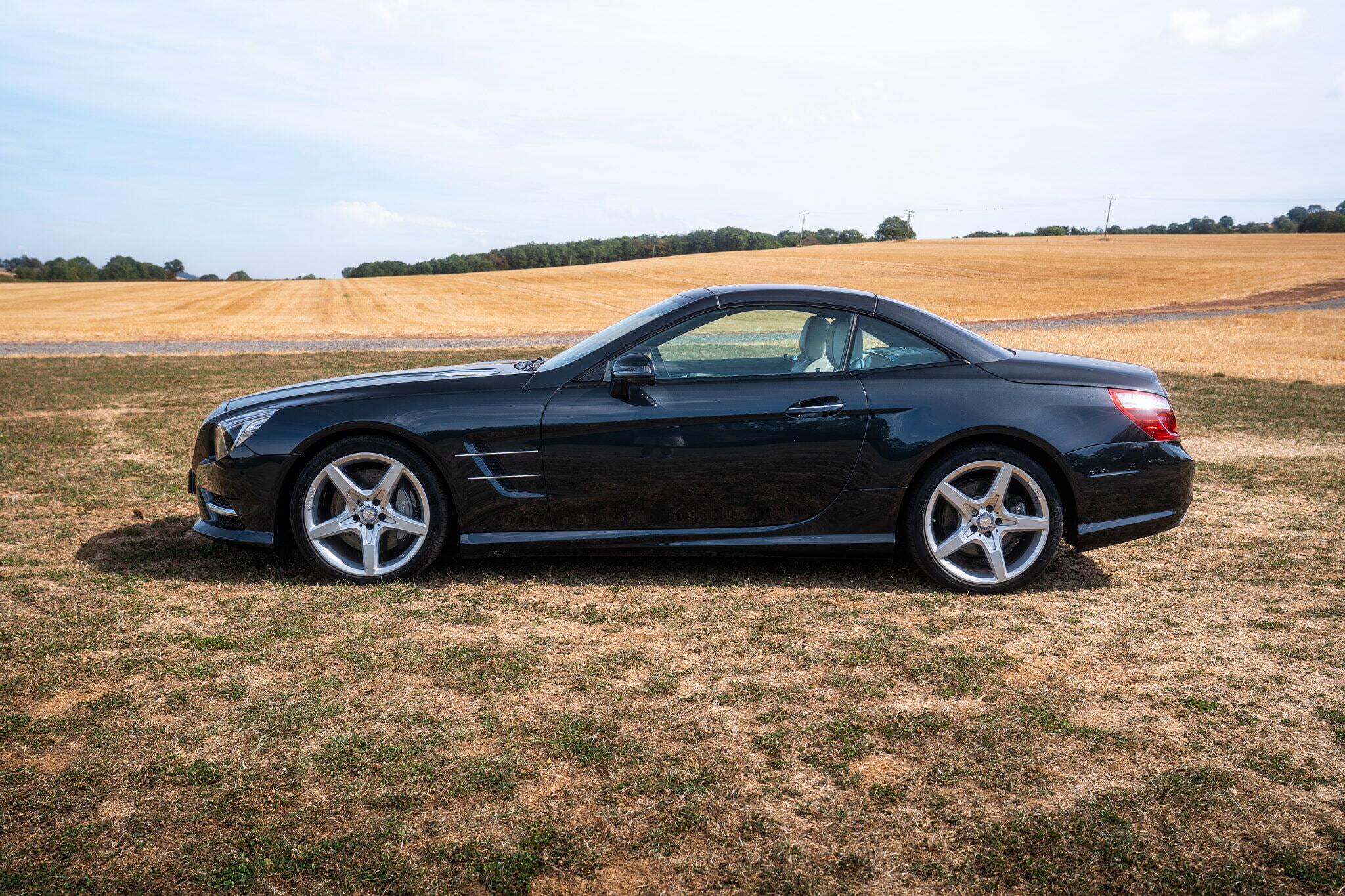 Mercedes-Benz SL view 9